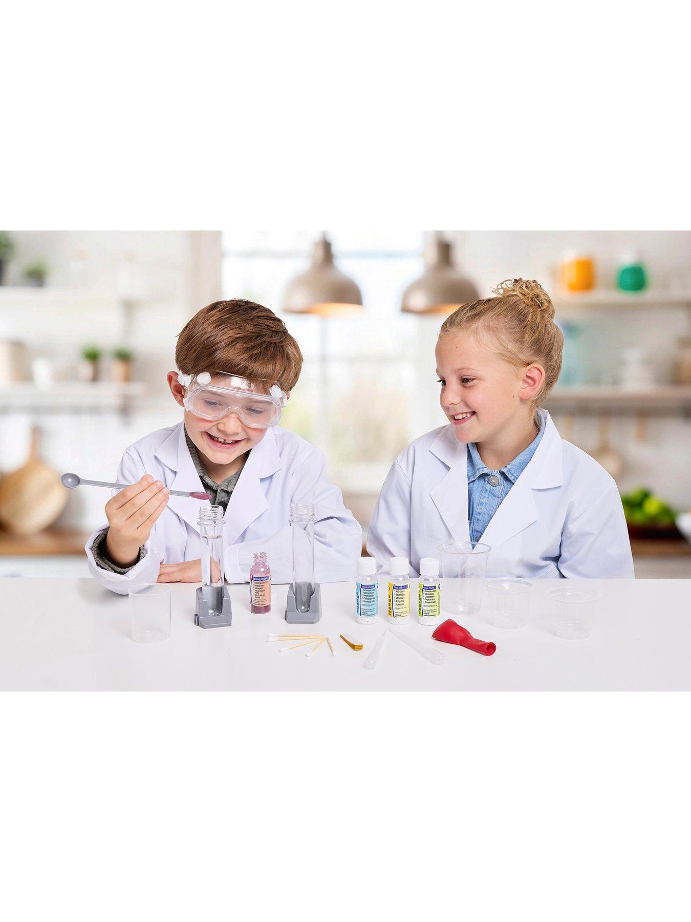 brainstorm-toys-cool-chemistry-kitdetail