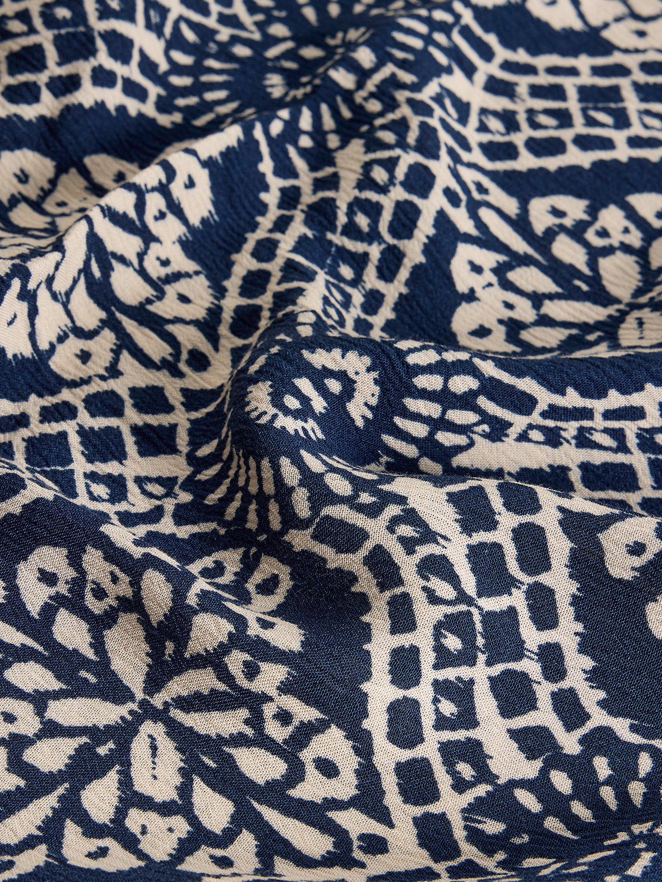 Image 6 of 6 of White Stuff Teakie Crinkle Top - Blue