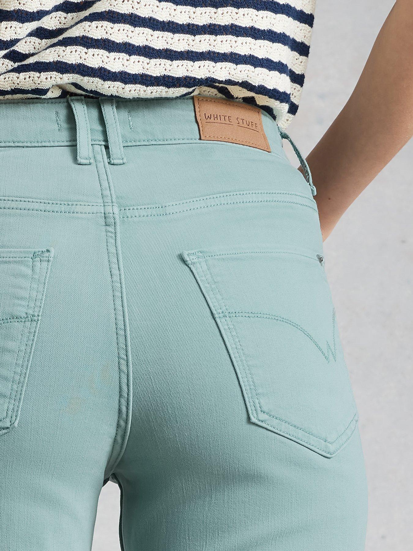 white-stuff-blake-straight-crop-jeanoutfit