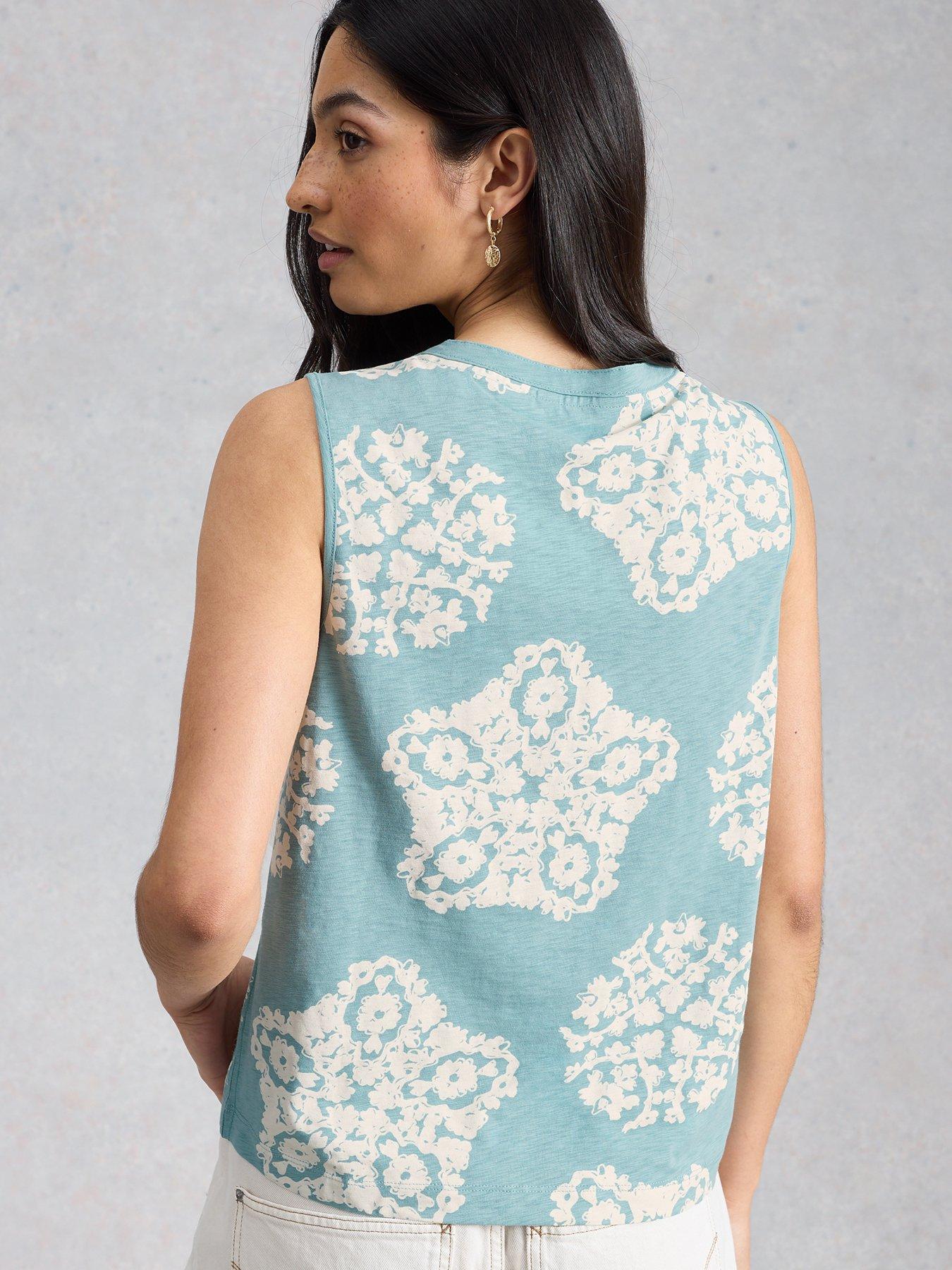 white-stuff-nora-notch-veststillFront