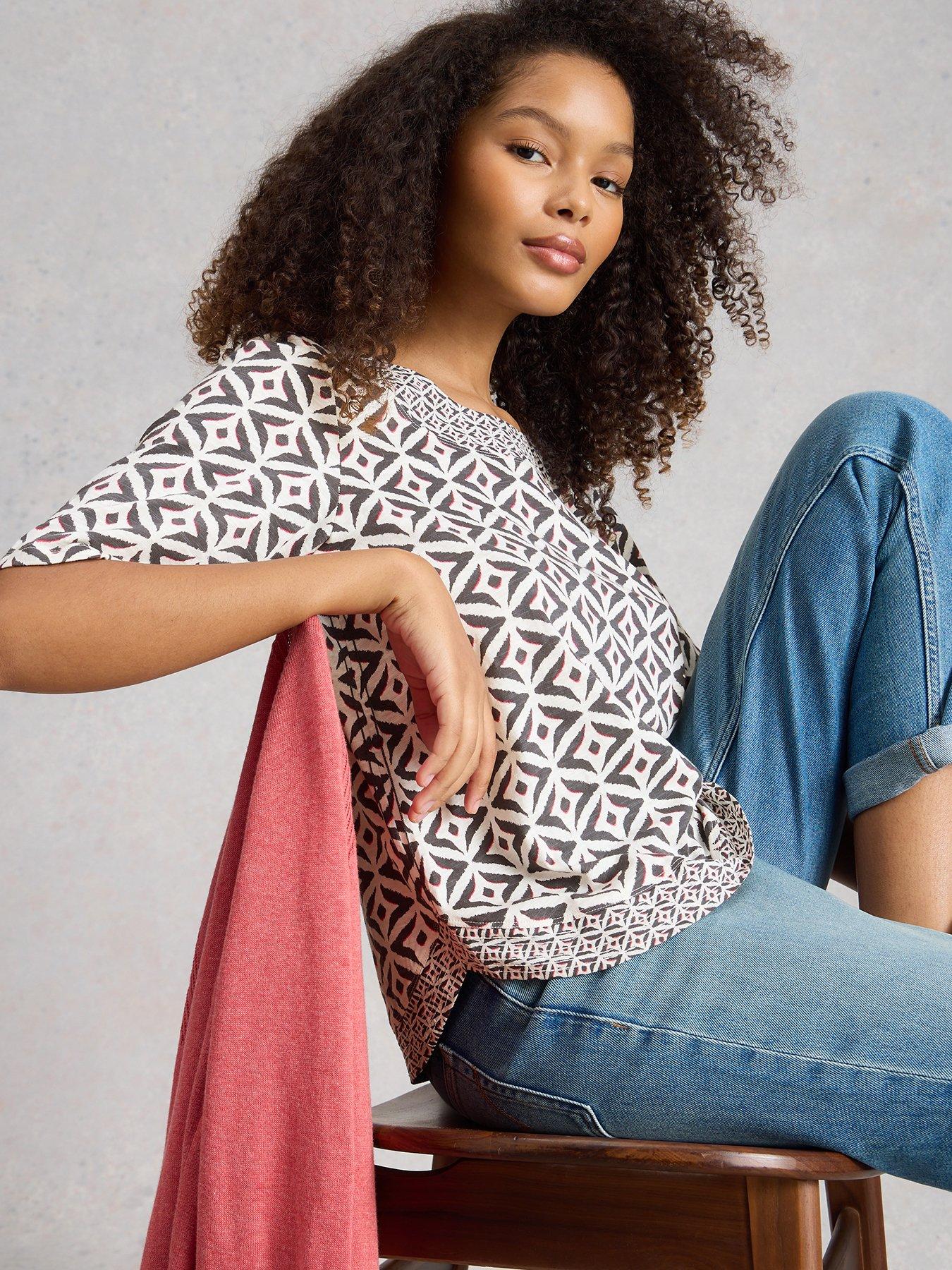 white-stuff-weaver-jersey-teeoutfit