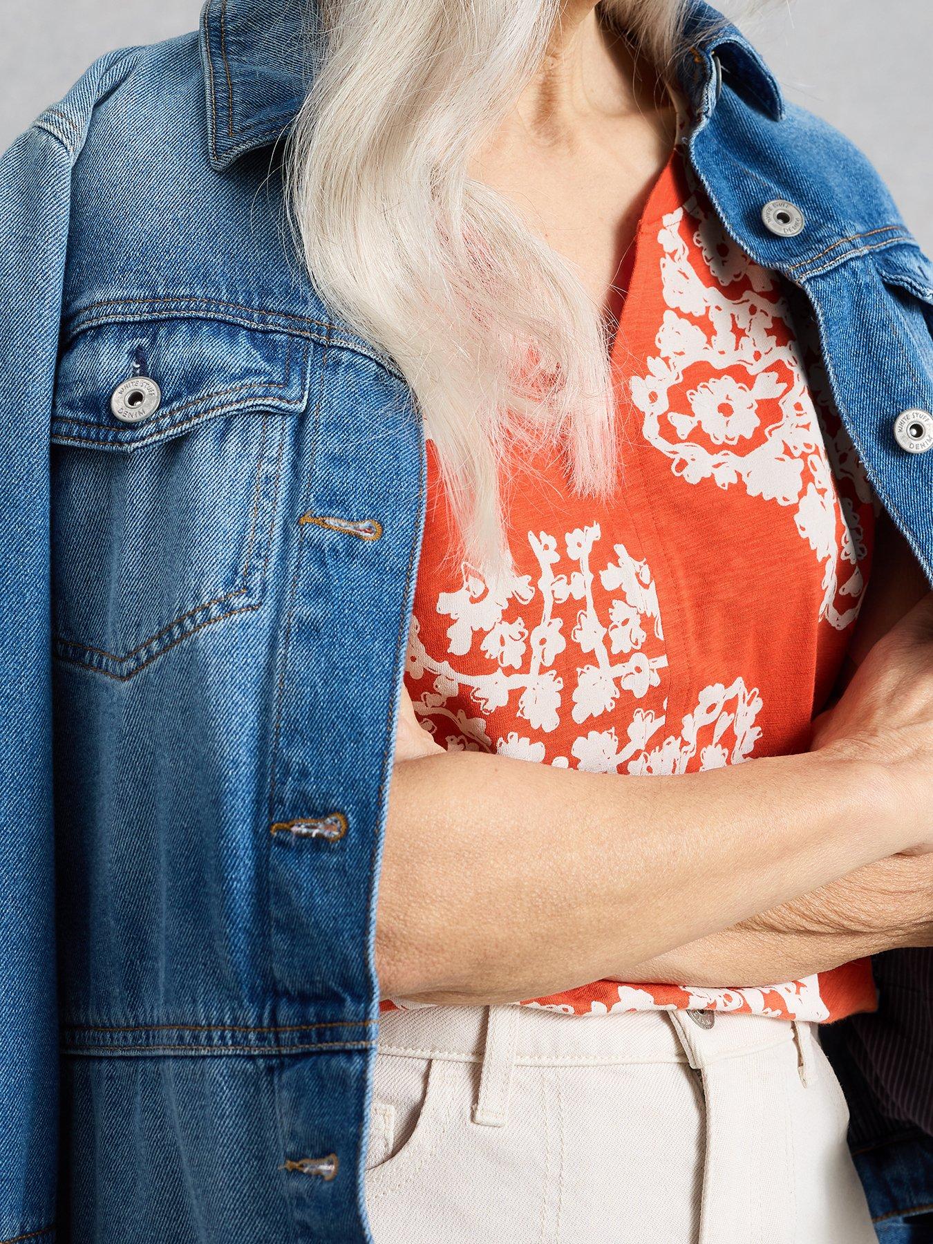 white-stuff-nelly-notch-neck-tee-redoutfit