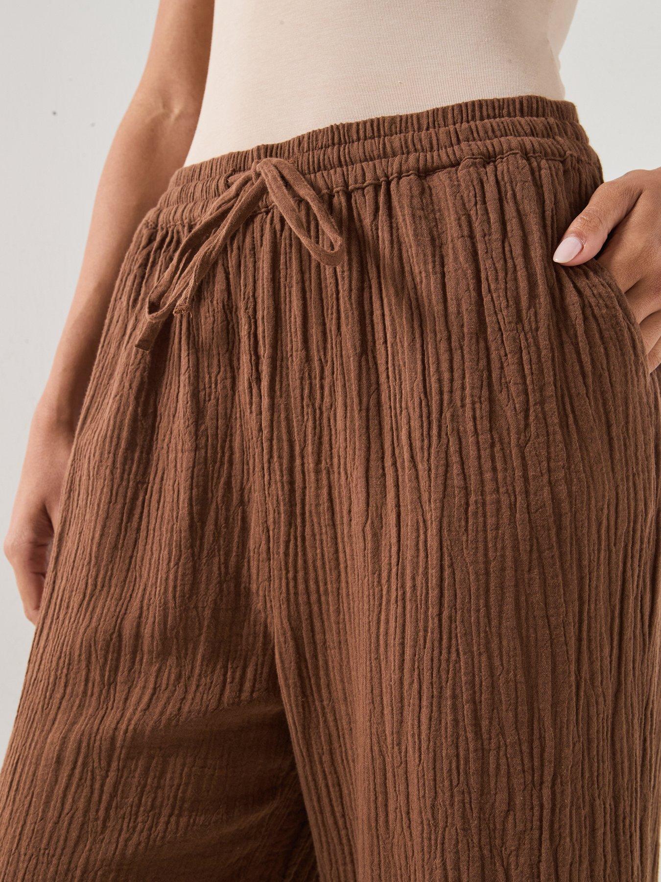 Image 4 of 6 of Only Onlthyra Long Pant Noos Wvn - Brown