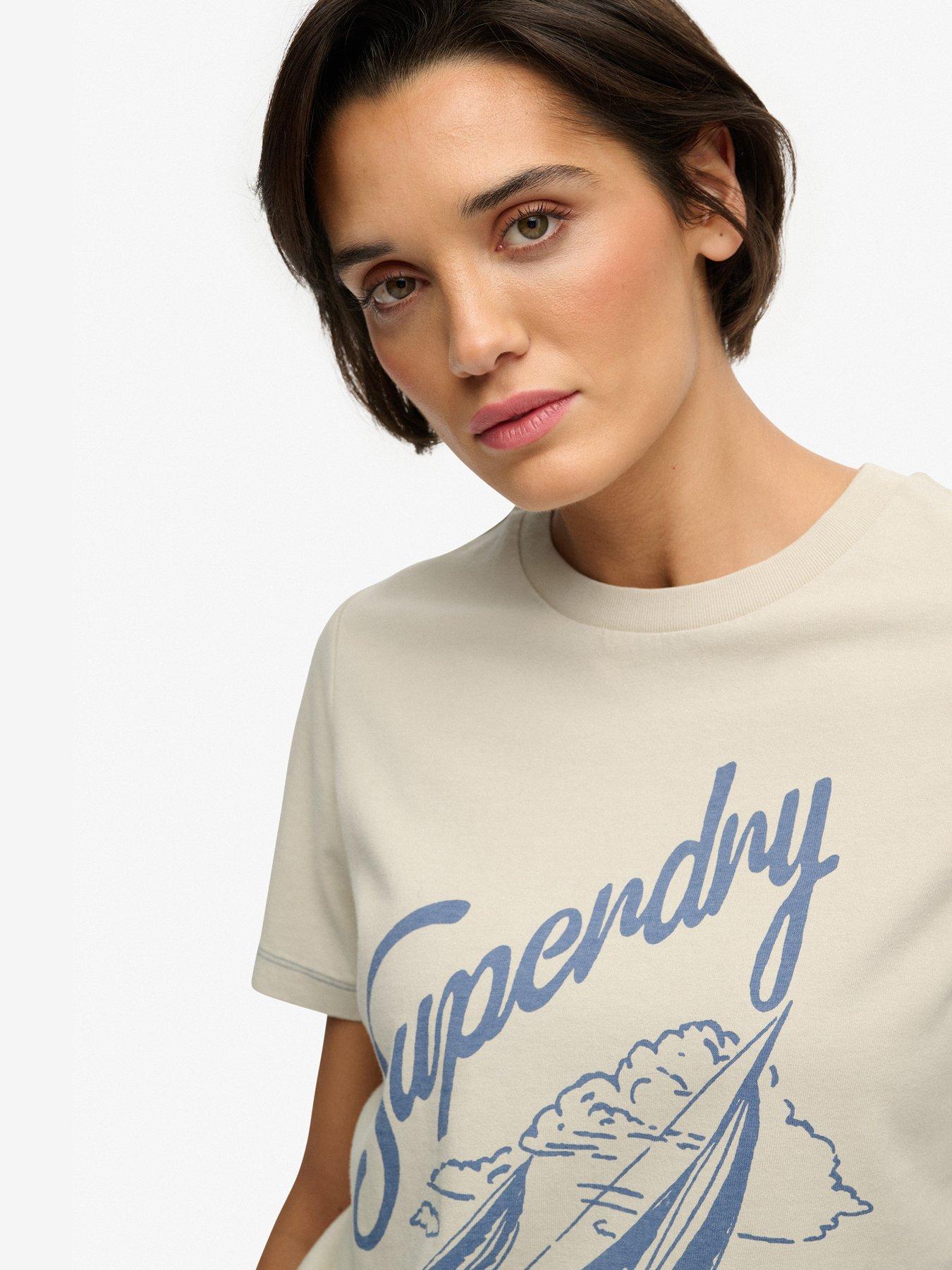 superdry-heritage-hamptons-t-shirt-beigeoutfit