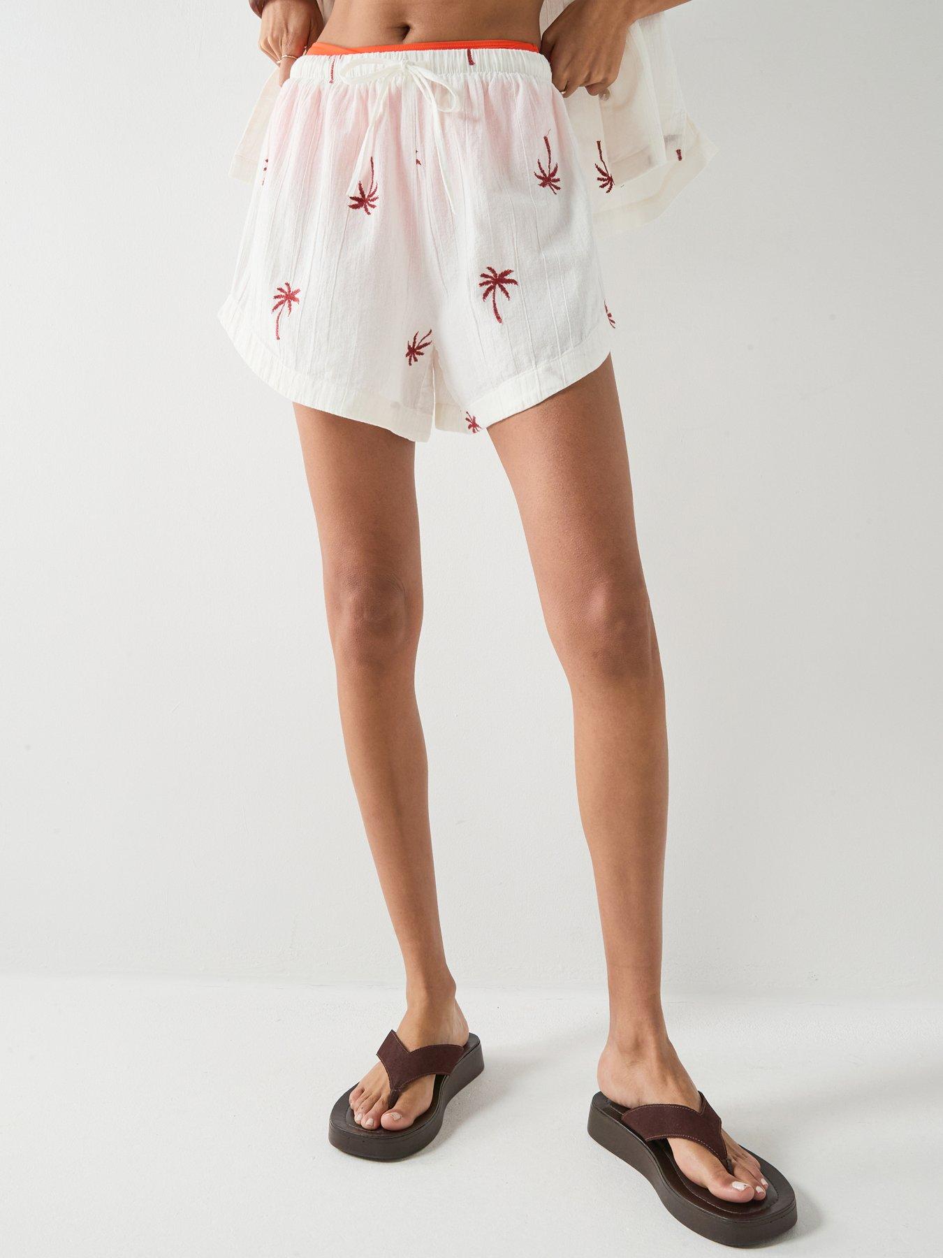 Image 1 of 6 of PIECES Pckiana Embroidered Shorts - White