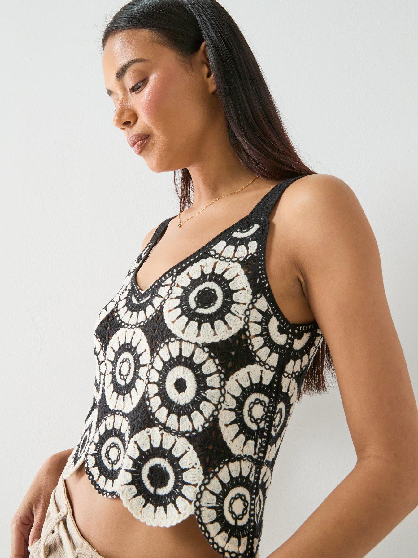 Image 5 of 6 of Only Onlyvonne S/L Top Jrs - Black
