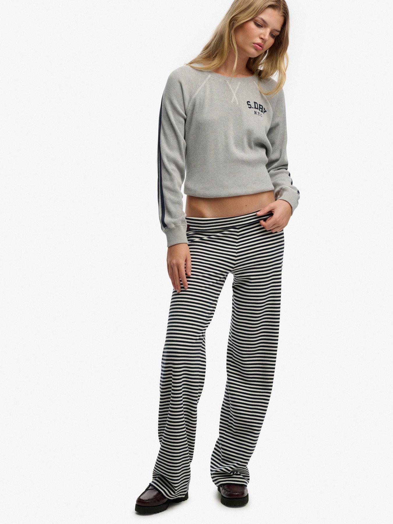 Image 3 of 5 of Superdry Athletic Essentials Fold Over Joggers - Blue