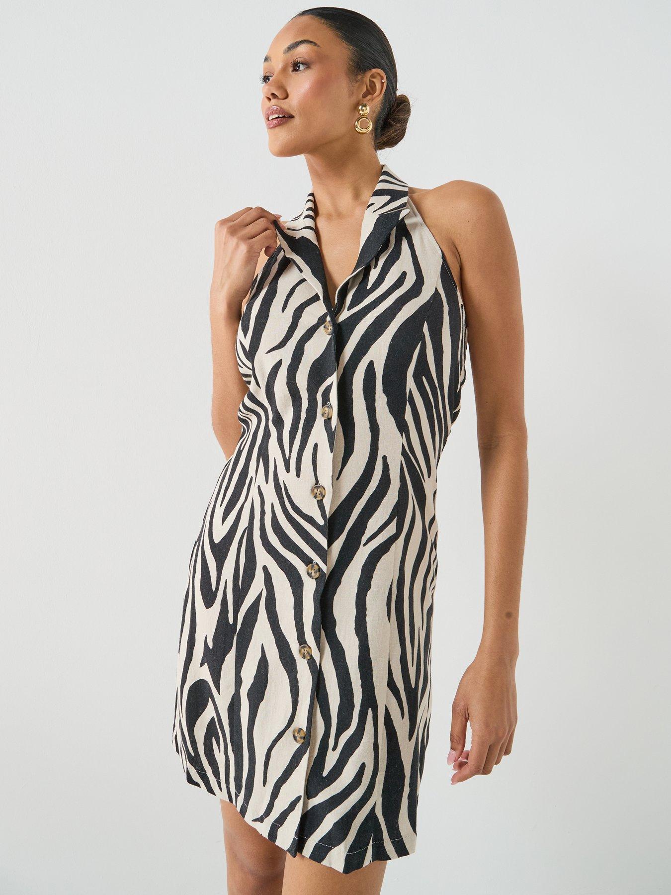 Image 5 of 5 of Vero Moda Vmmymilo Short Halter Neck Dress Wvn Ga - Grey