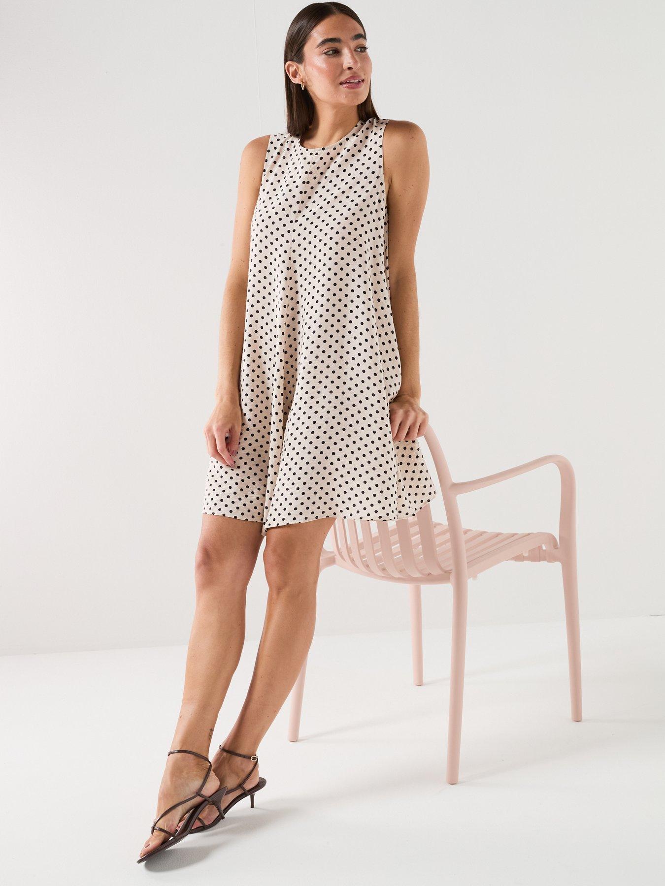 Image 3 of 6 of JDY Jdytroya Barbara Life Dress Woven - Grey