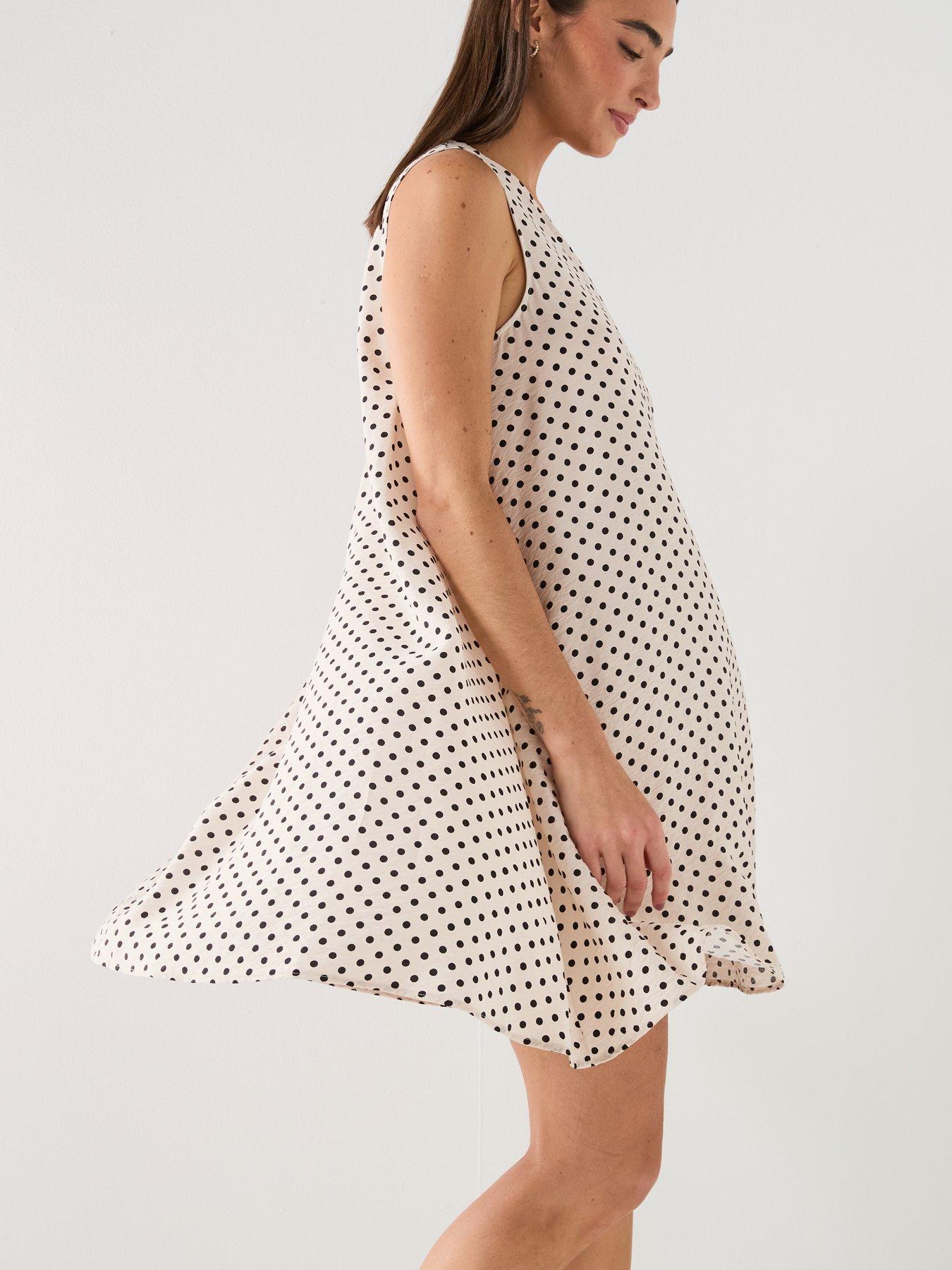 Image 4 of 6 of JDY Jdytroya Barbara Life Dress Woven - Grey