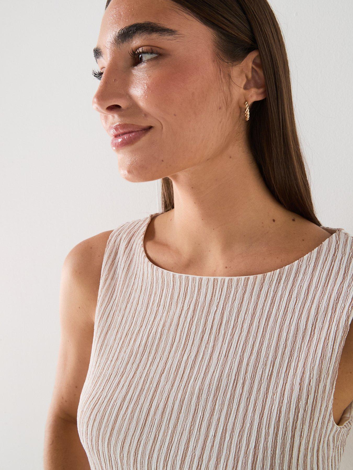 Image 4 of 6 of JDY Ocean Boat Neck Top