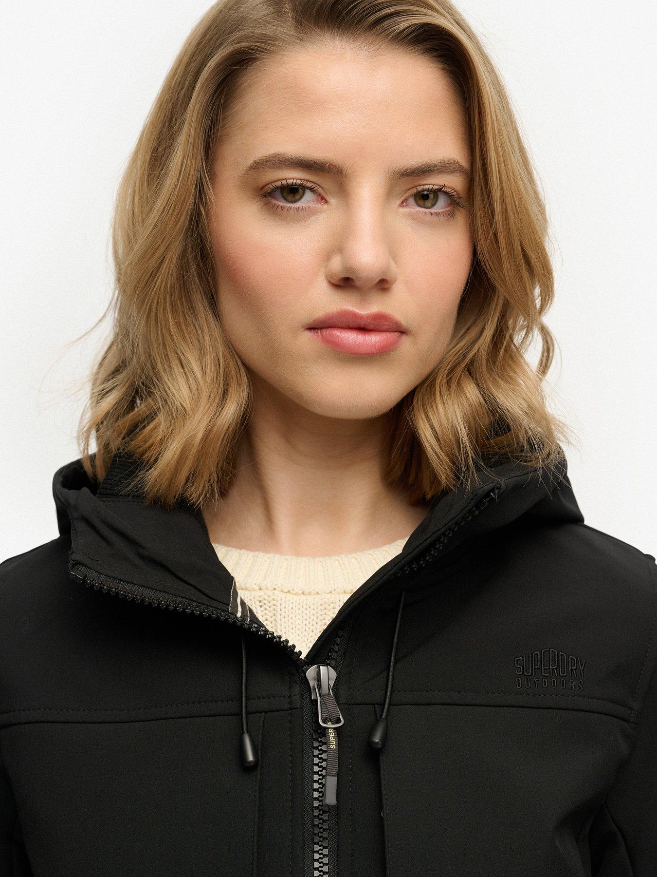 superdry-hooded-classic-trekker-jacket-blackoutfit