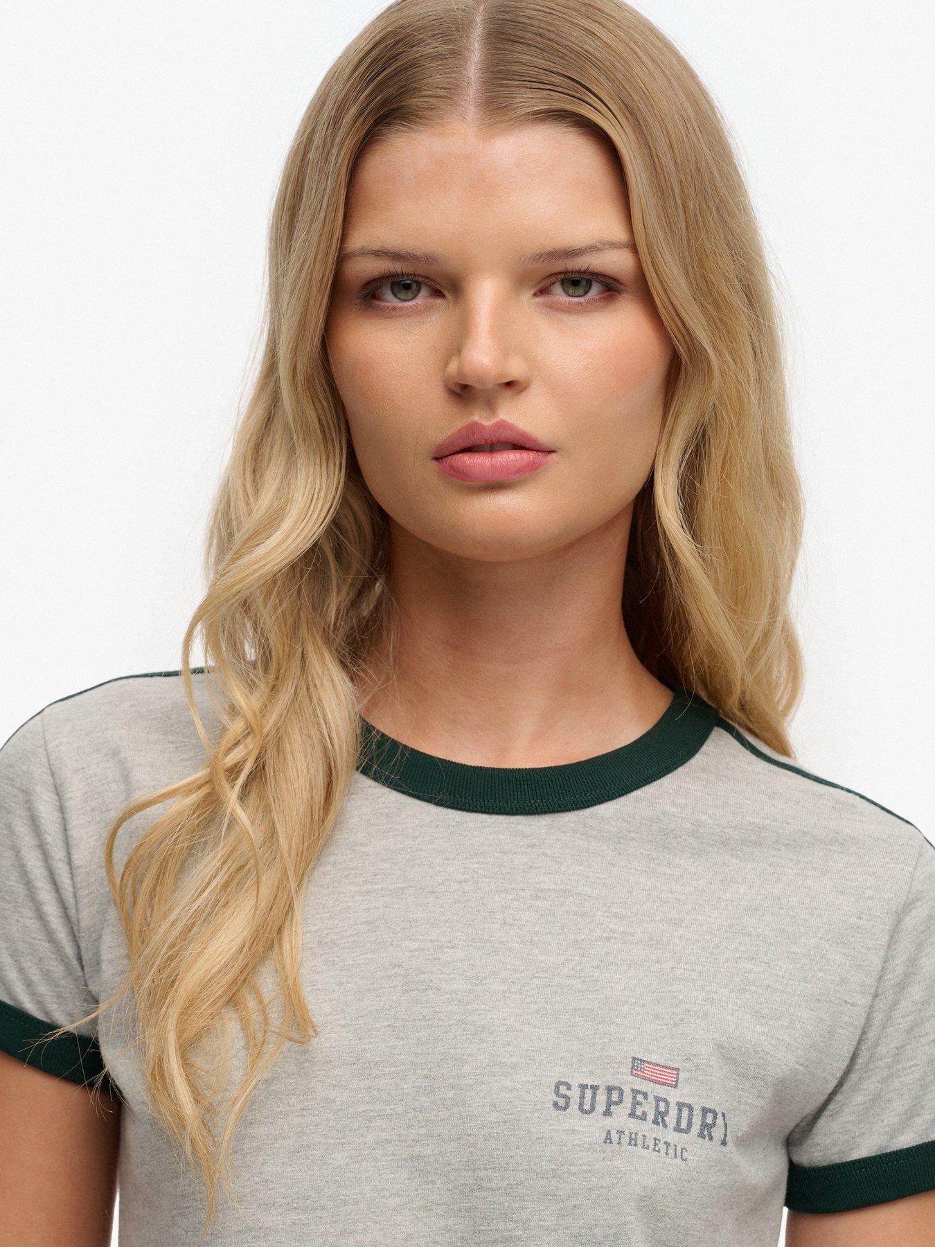 superdry-athletic-essentials-graphic-ringer-t-shirt-greyoutfit