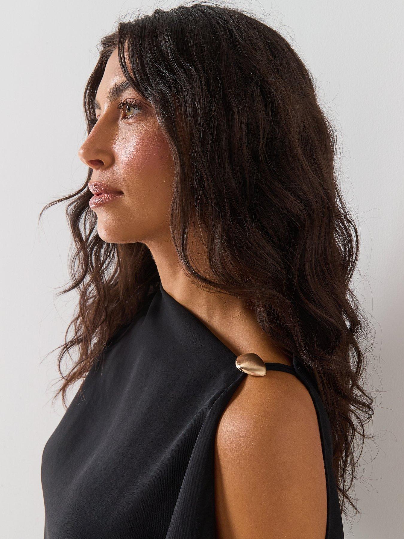 mango-short-asymmetrical-sleeve-dress-blackoutfit