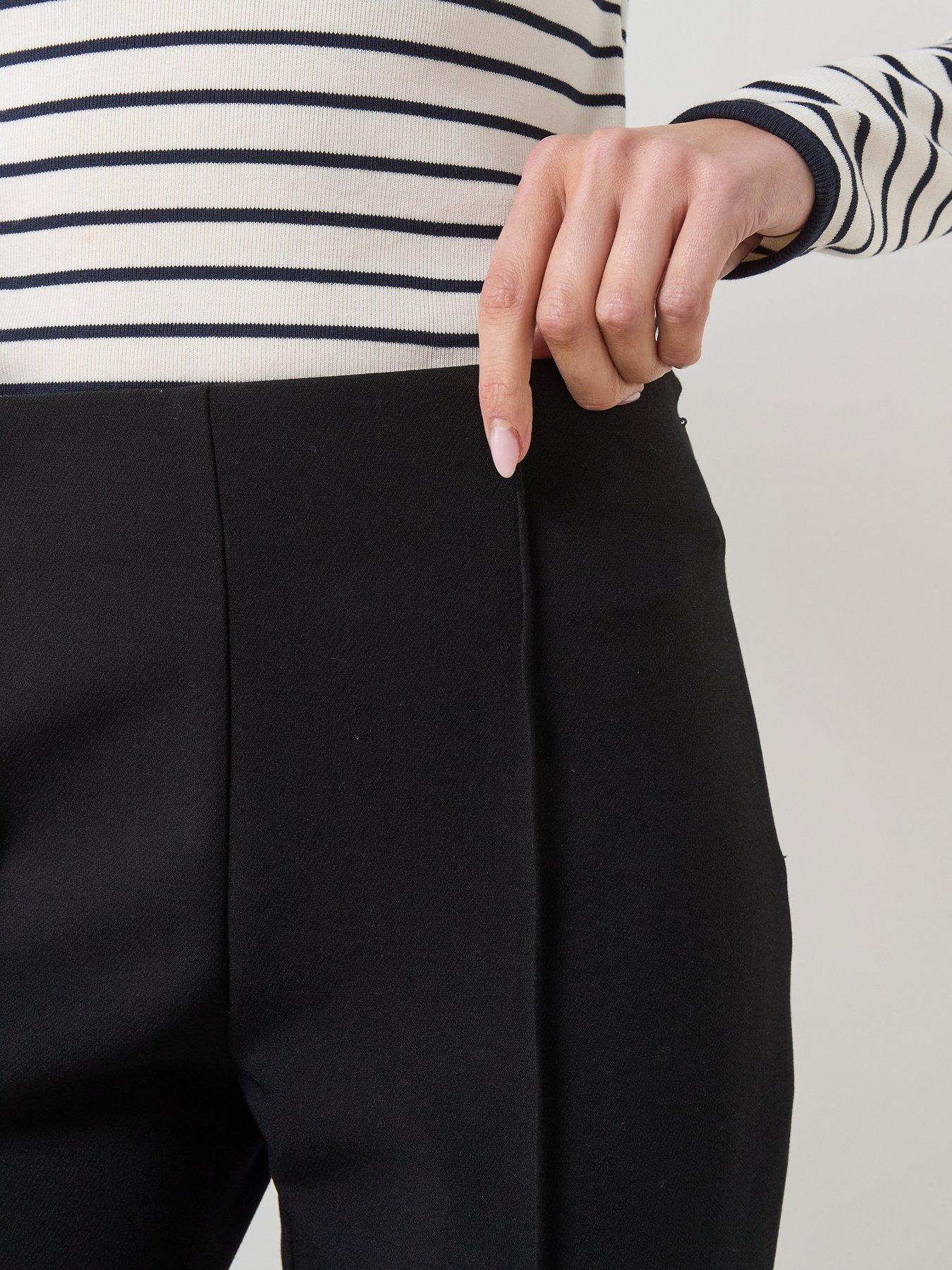 mango-biker-leggings-blackdetail