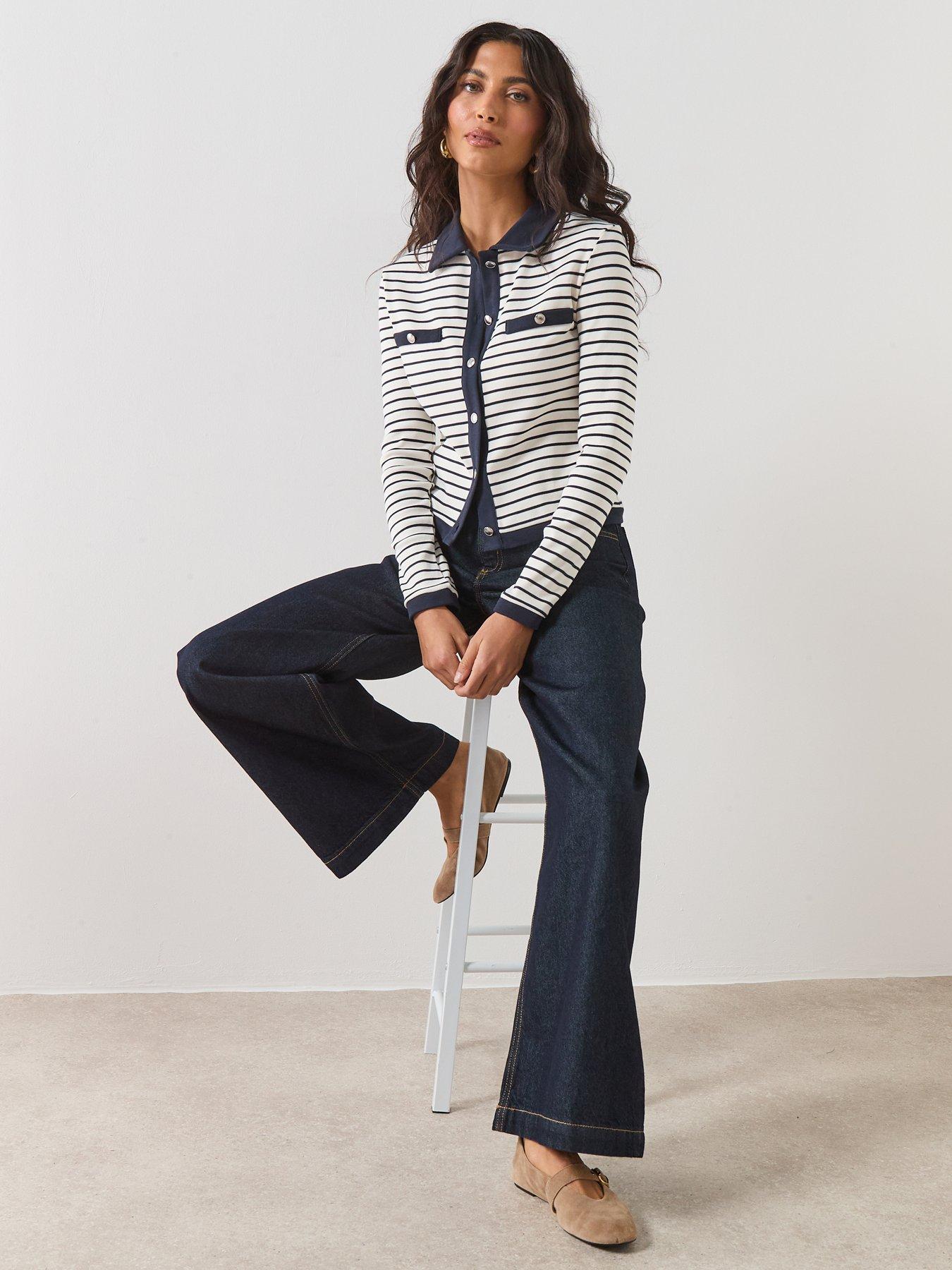 Image 3 of 6 of Mango Wide Leg Mid Rise Jeans - Blue