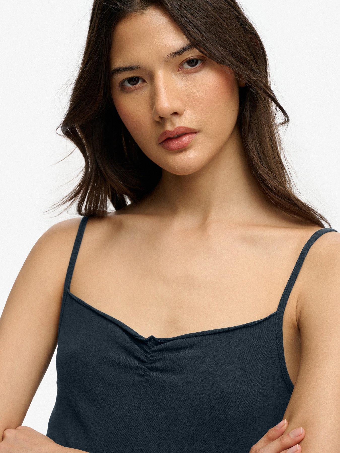 superdry-athletic-essentials-gathered-cami-top-blueoutfit