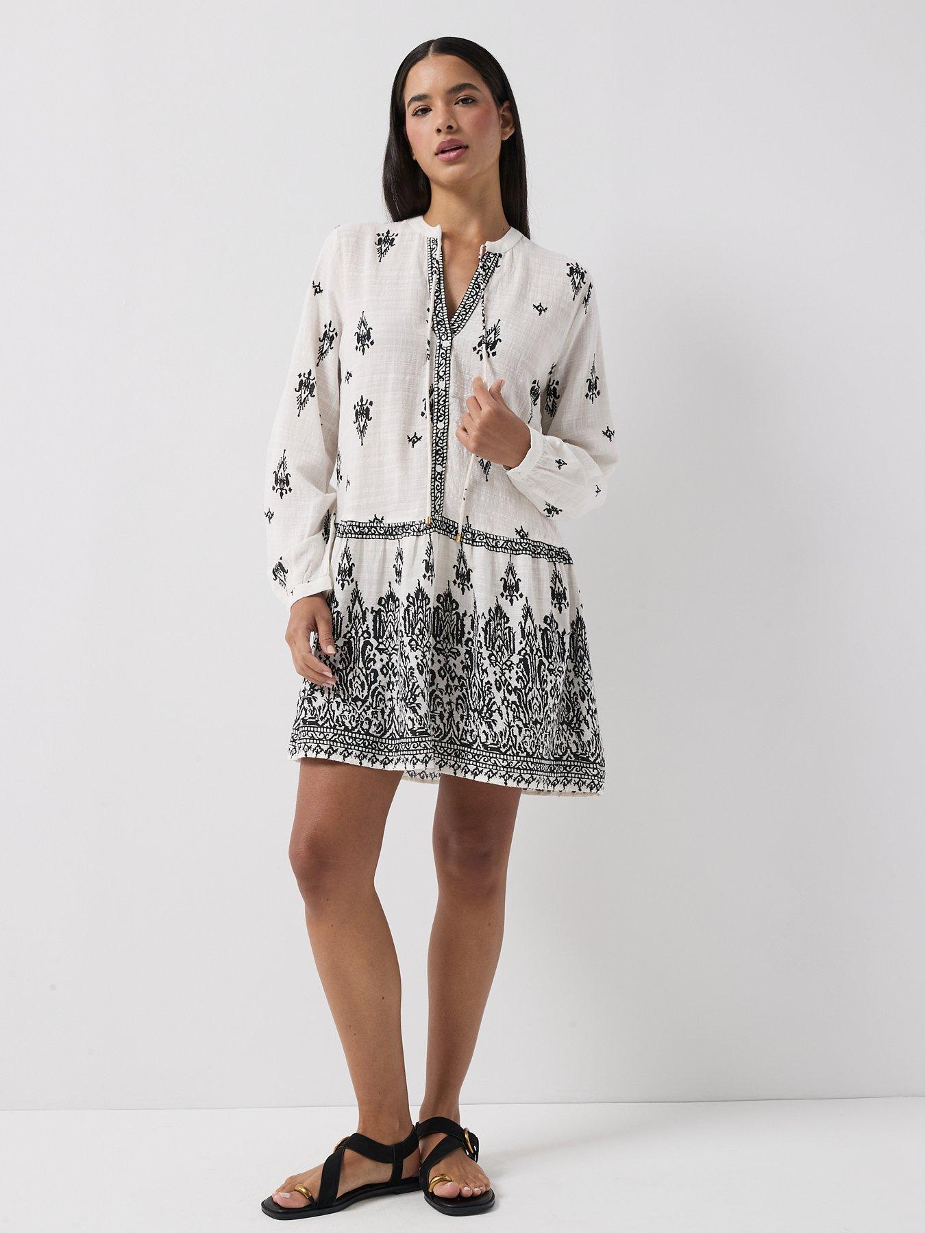 Image 3 of 6 of Only Onlalma L/S Short Dress Wvn Noos - White