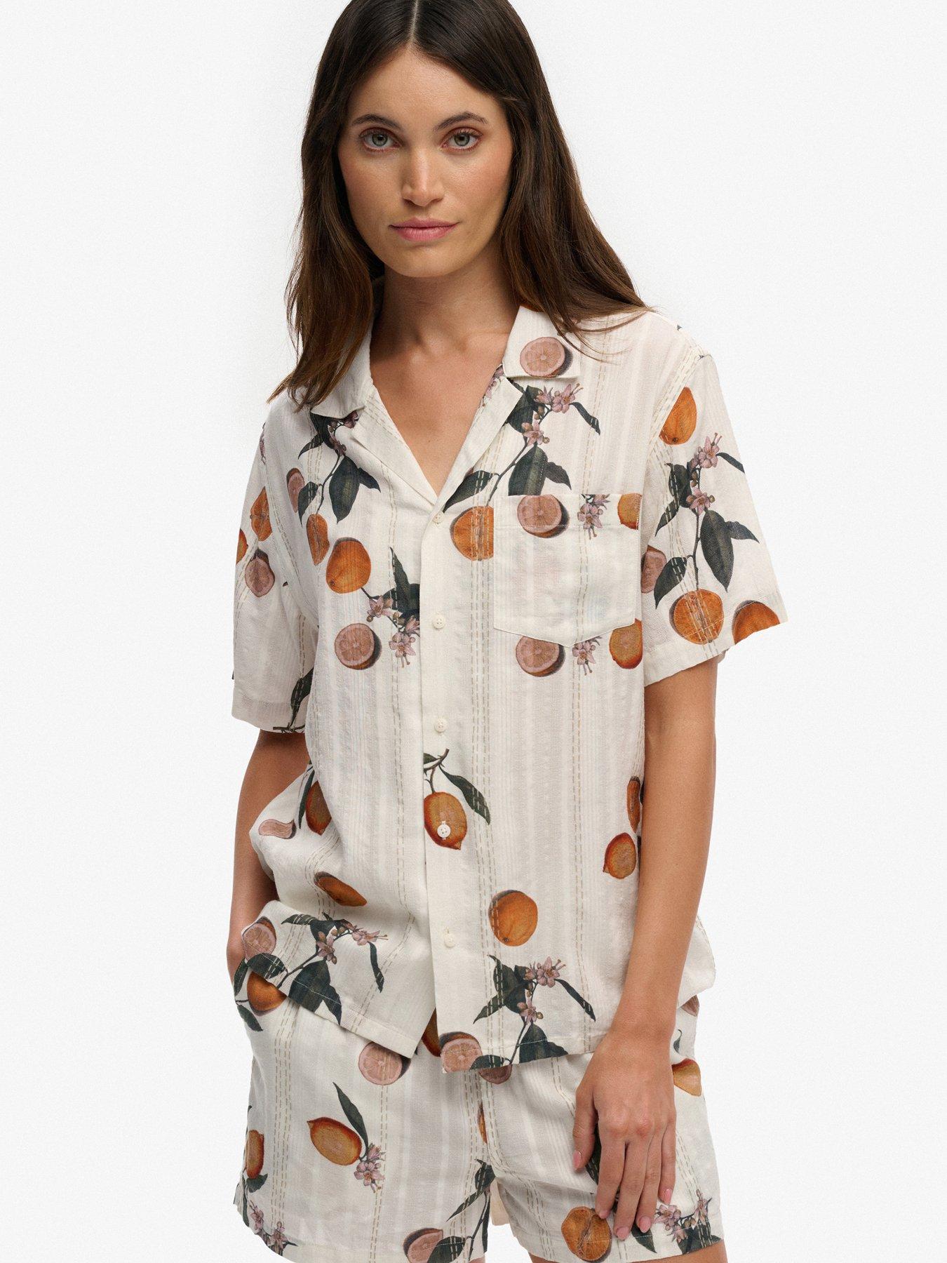 superdry-printed-short-sleeve-beach-shirt-creamfront