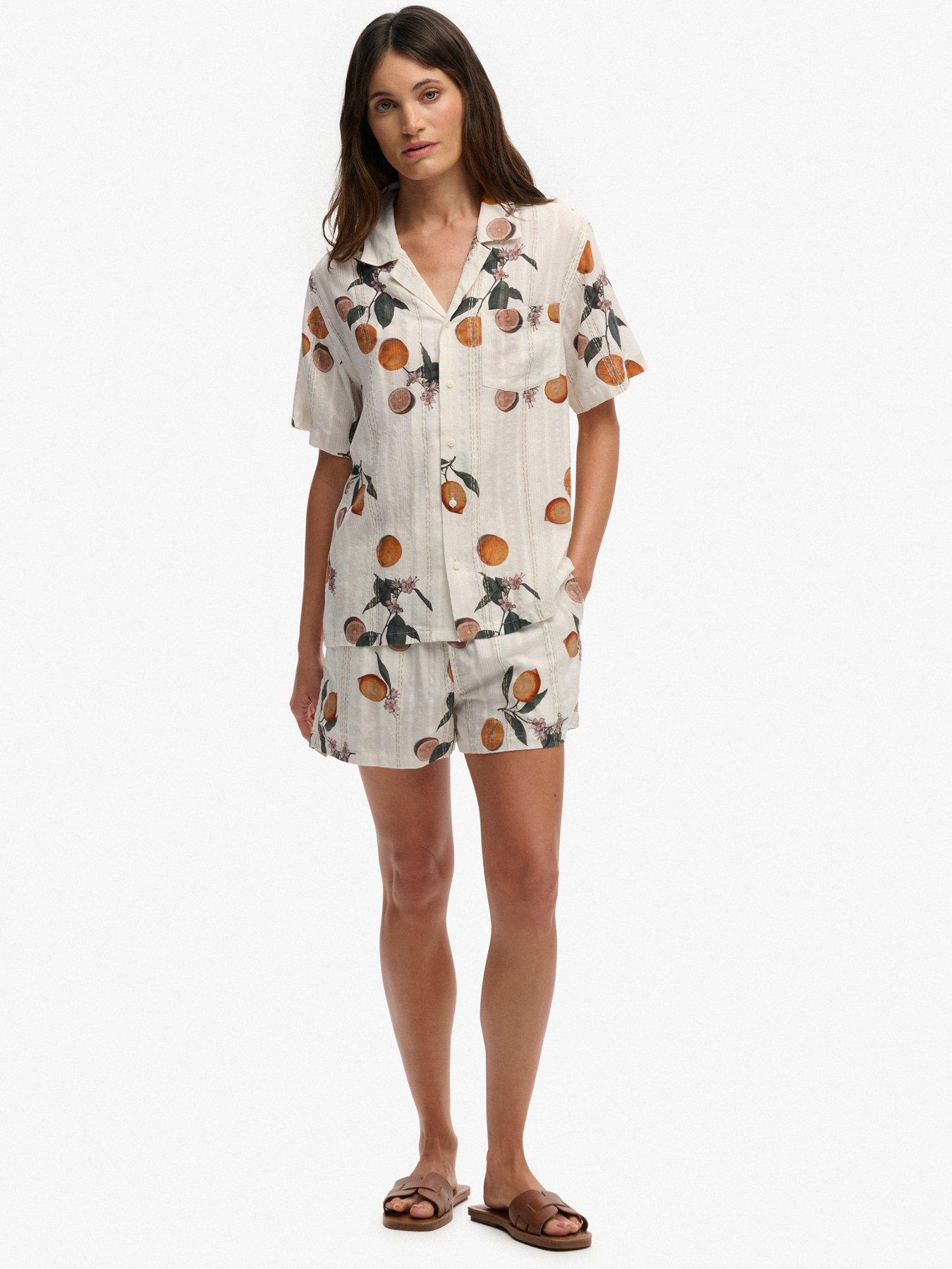 superdry-printed-short-sleeve-beach-shirt-creamback