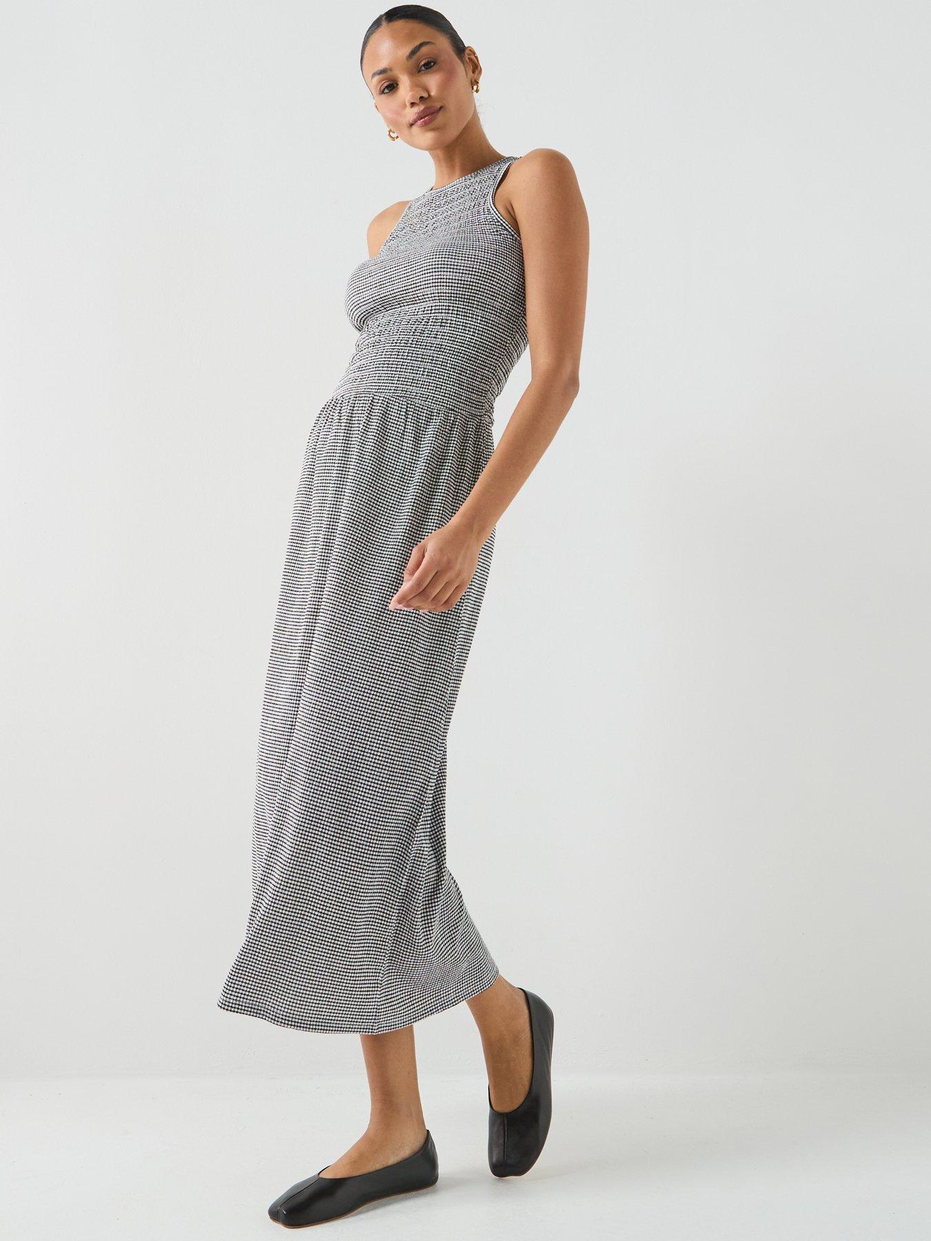 Image 5 of 5 of Only Only Smock Dress - Monochrome
