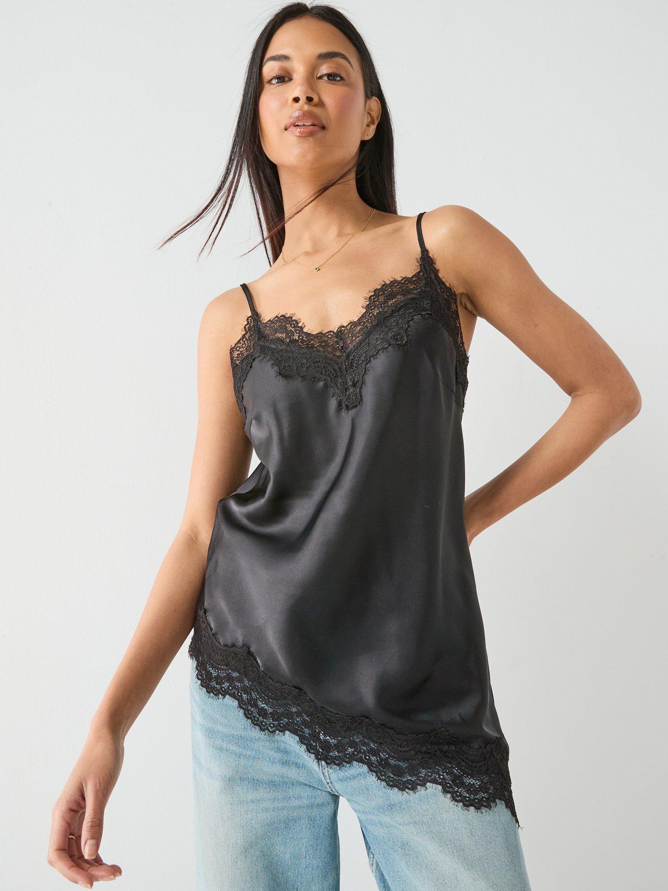 Image 6 of 6 of PIECES Pcjessa Singlet W/lace Wvn Bc
