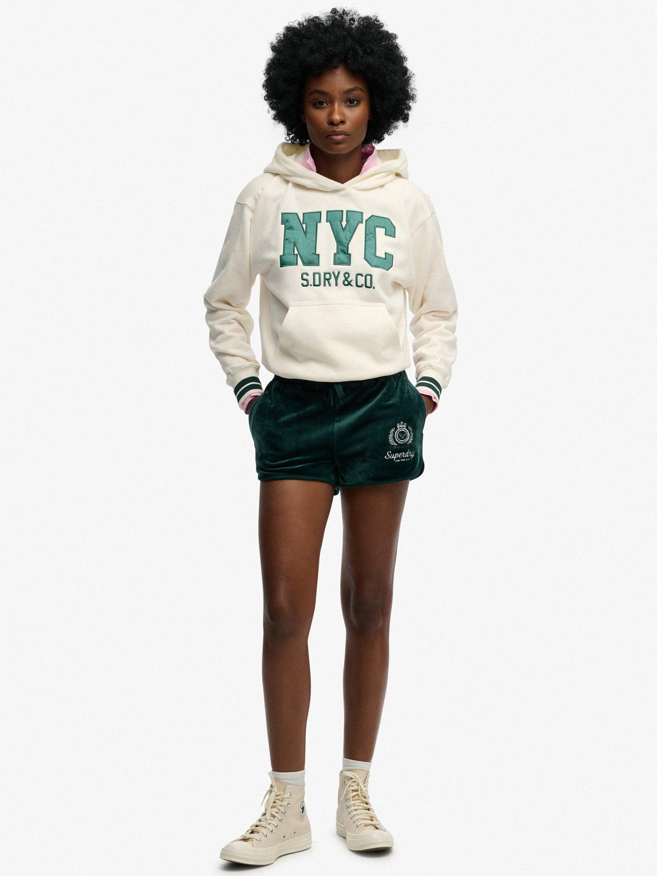 superdry-country-club-velour-shorts-greenoutfit