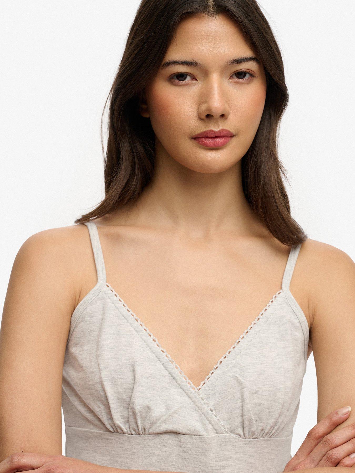 superdry-athletic-essential-lace-trim-v-neck-vest-top-greyoutfit