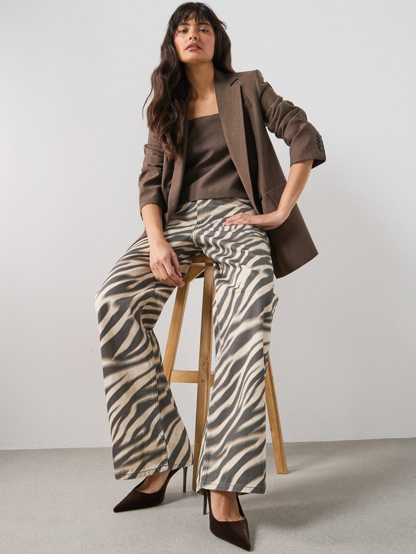 Image 6 of 6 of Mango Zebra-Print Straight-Fit Jeans - Cream