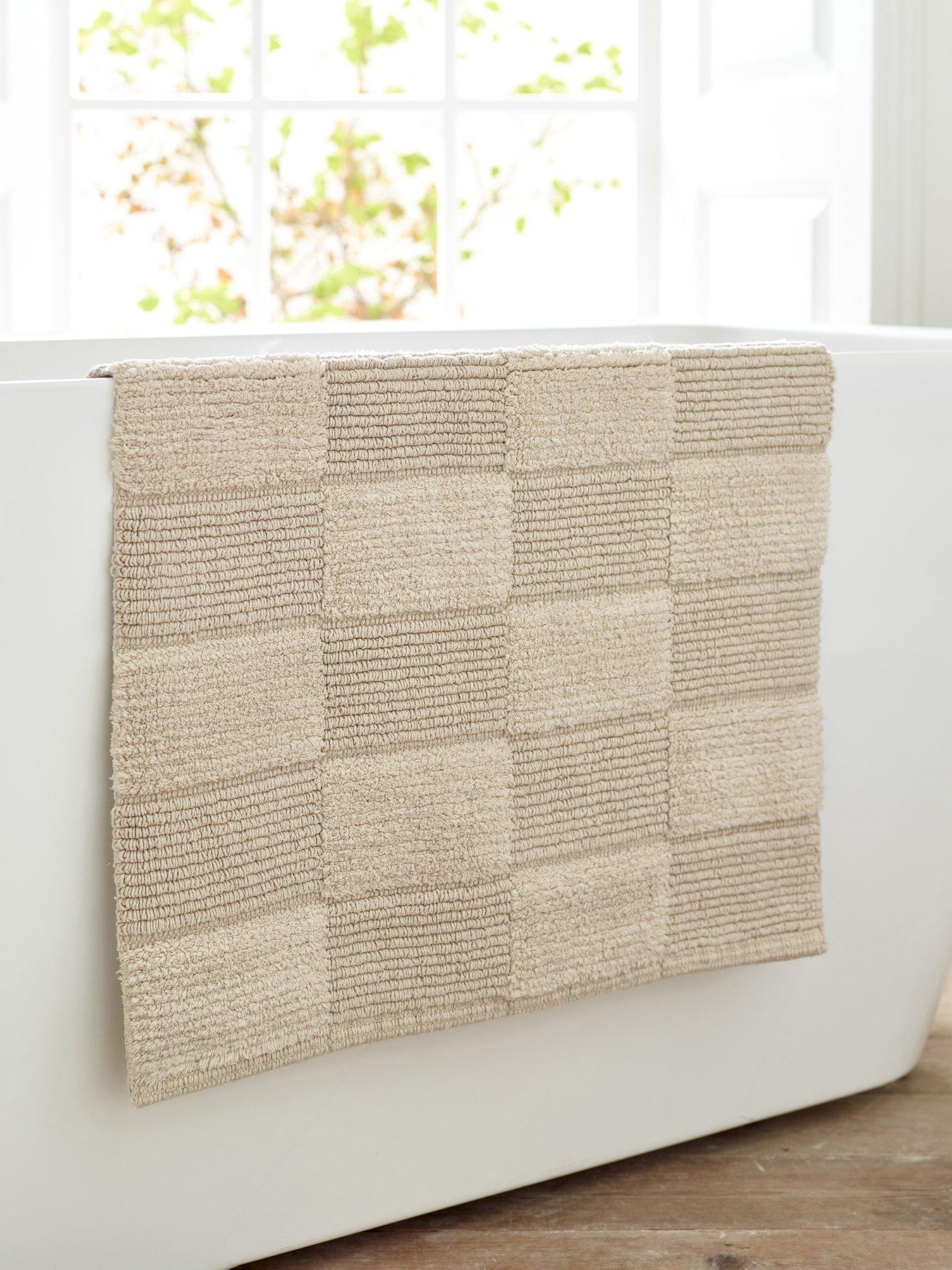 the-lyndon-co-tlc-egyptian-spa-bath-mat-55x85cmfront
