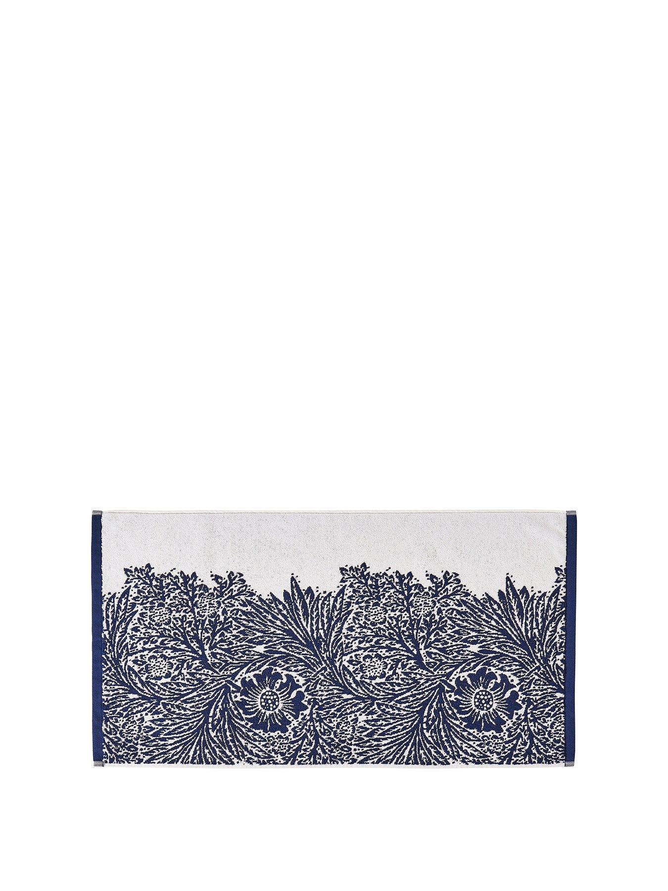 william-morris-at-home-marigold-100-cotton-50x90cm-bath-mat-prussian-bluestillFront