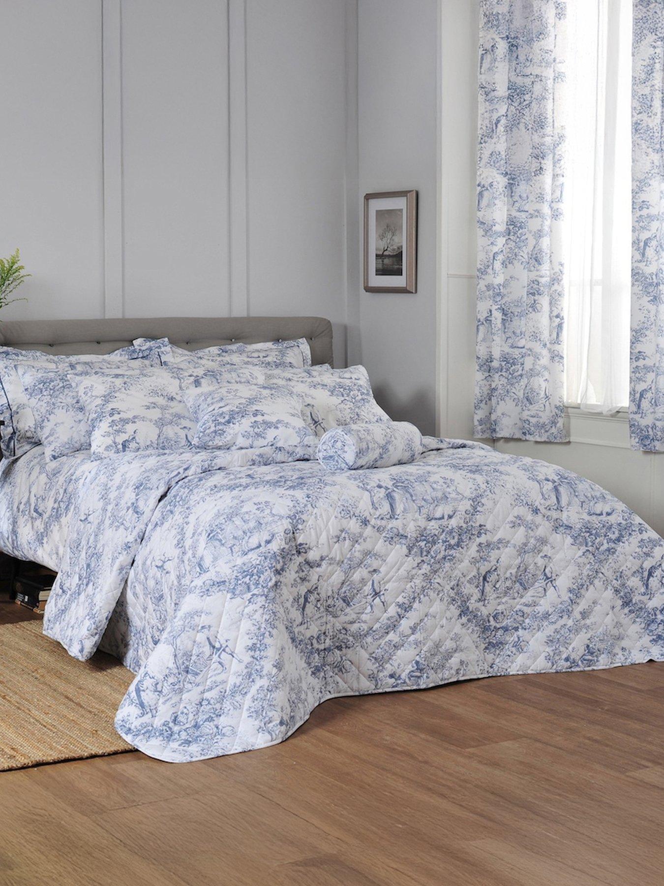 the-lyndon-co-tlc-2021-toile-bedspread-king-blue