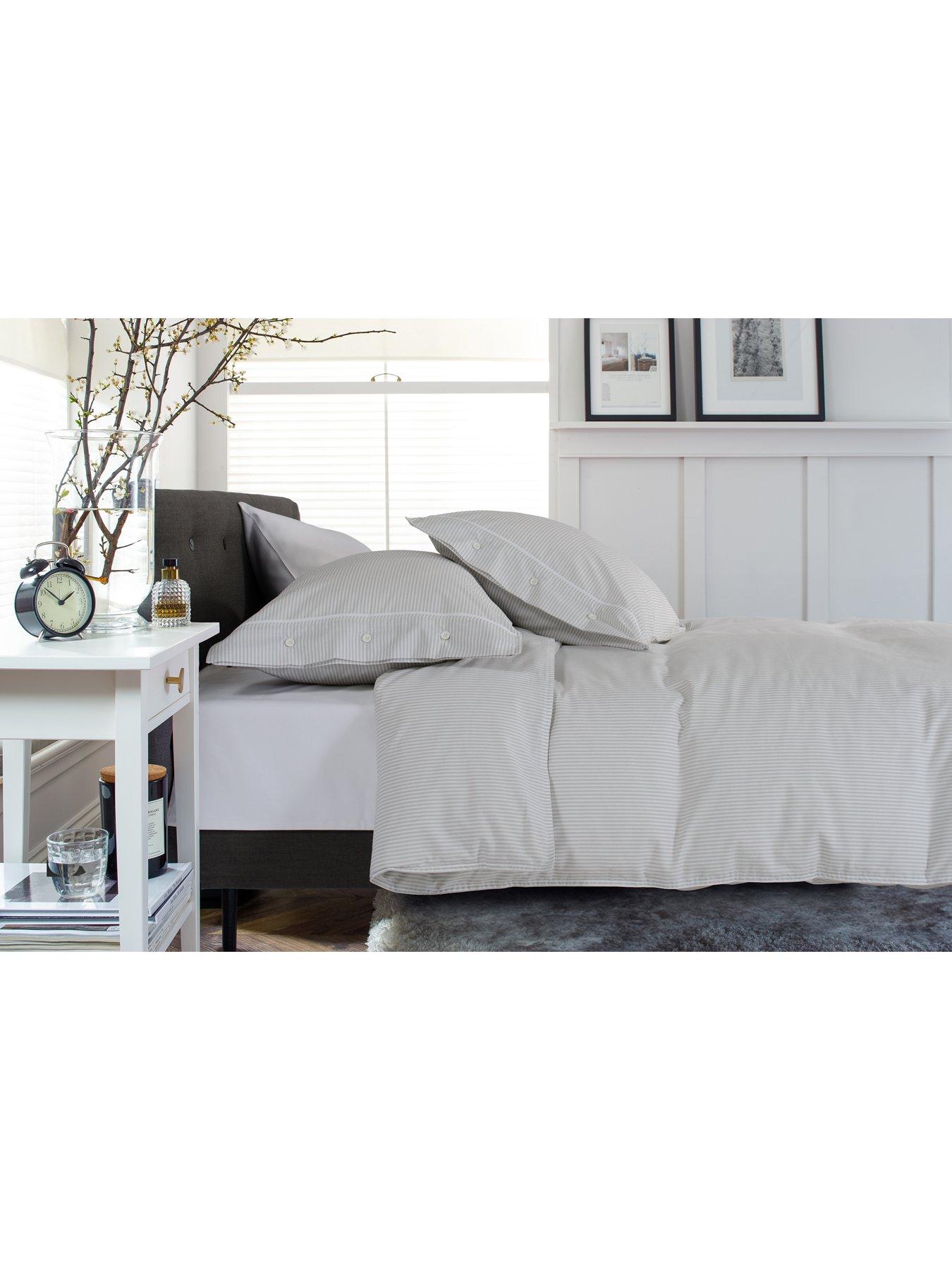Image 3 of 5 of The Lyndon Co Southport Duvet Set Grey/ White