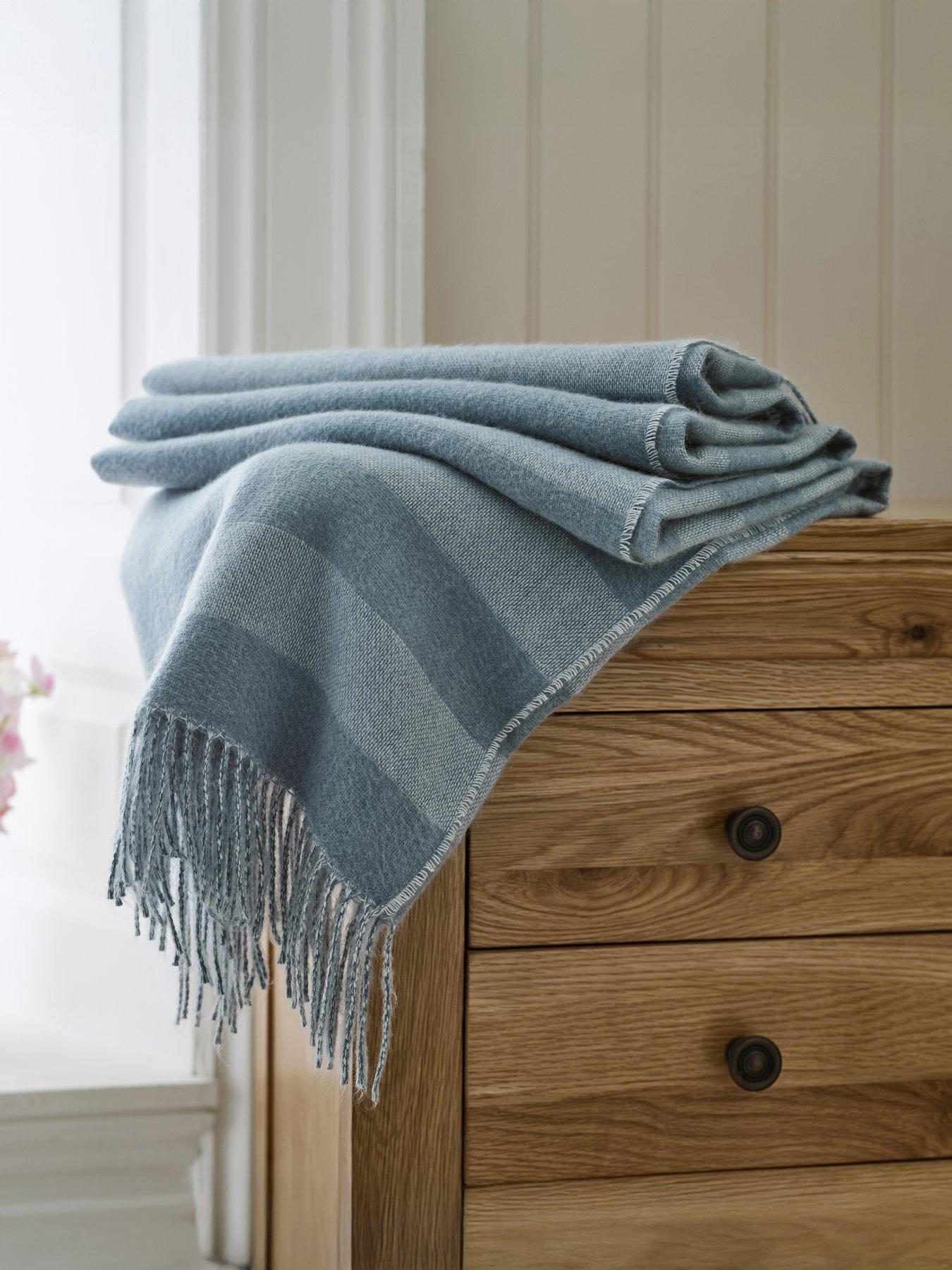 Deyongs Lc St.ives Throw 130x160cm Cappuccino