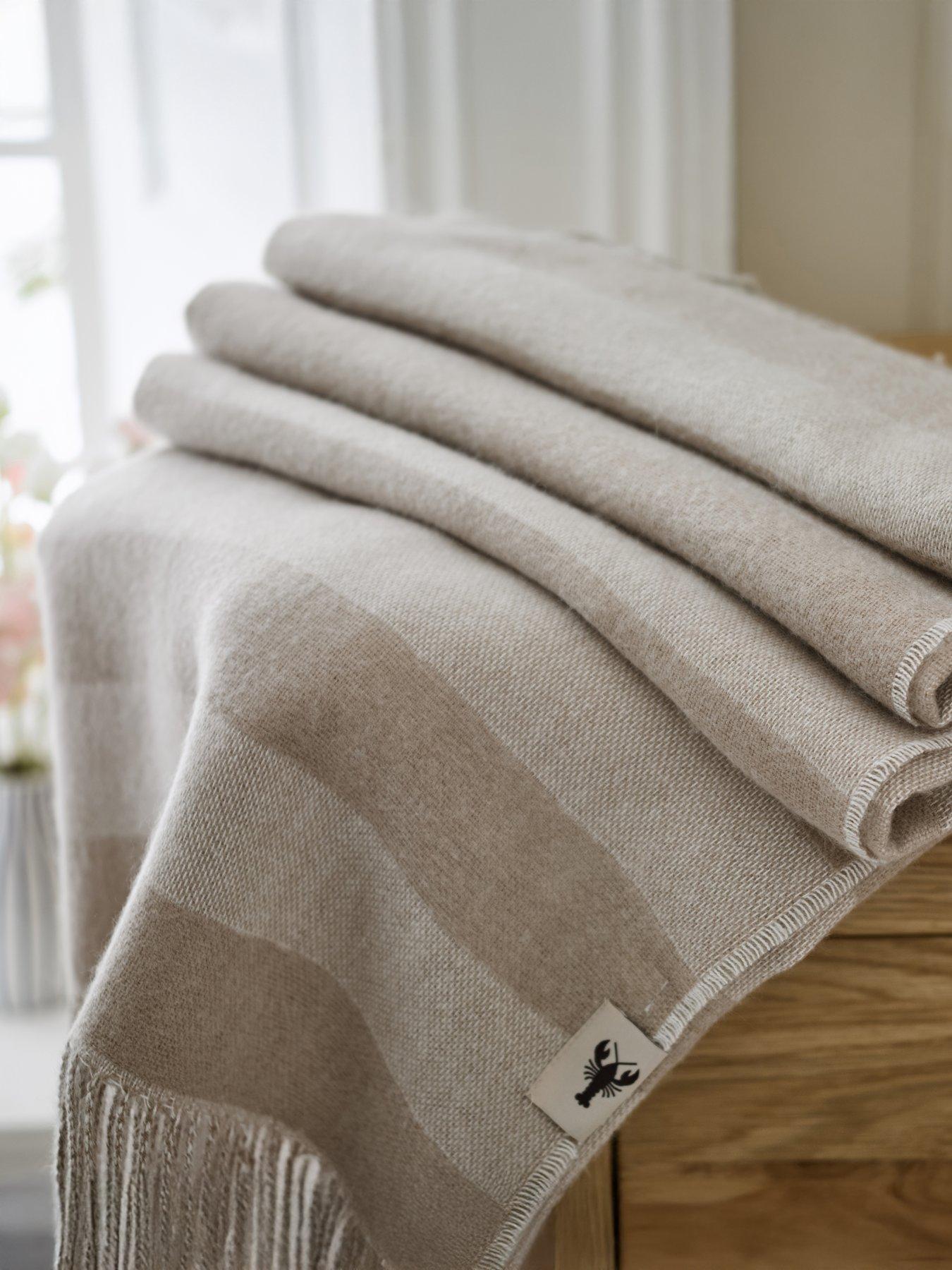 Deyongs Lc St.ives Throw 130x160cm Cappuccino