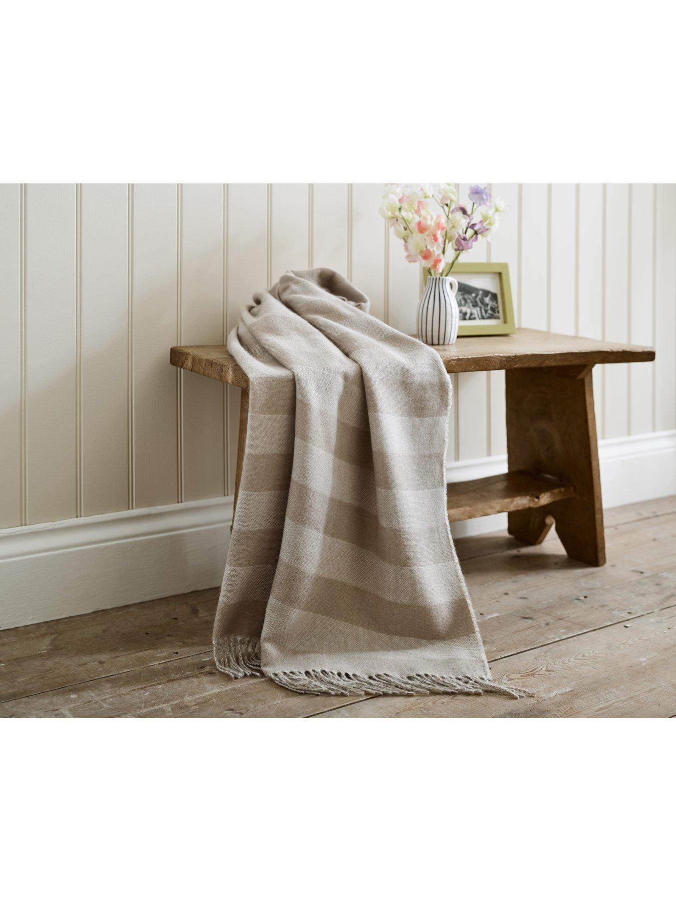 deyongs-lc-stives-throw-130x160cmdetail