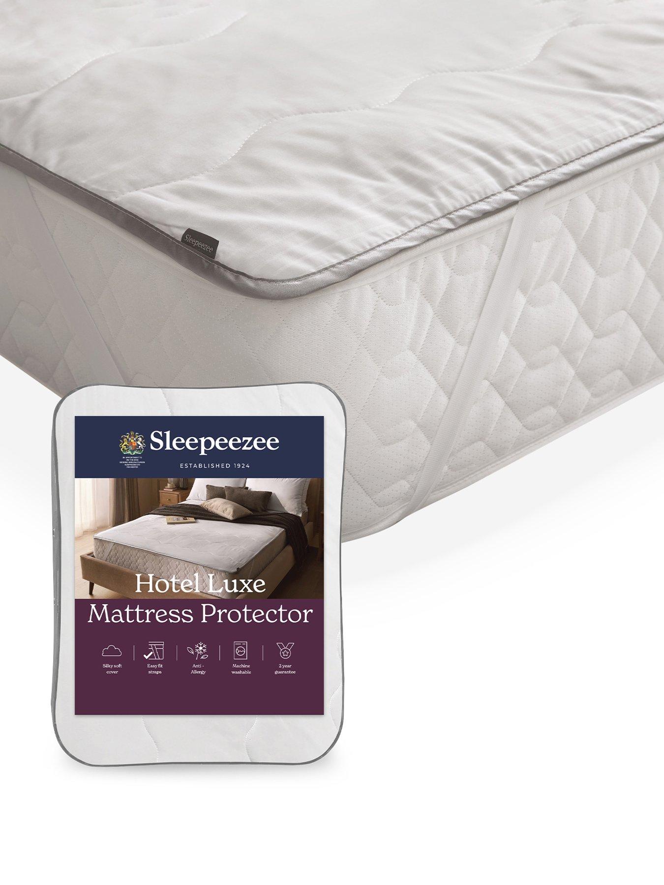 Sleepeezee Hotel Luxe Quilted Mattress Protector