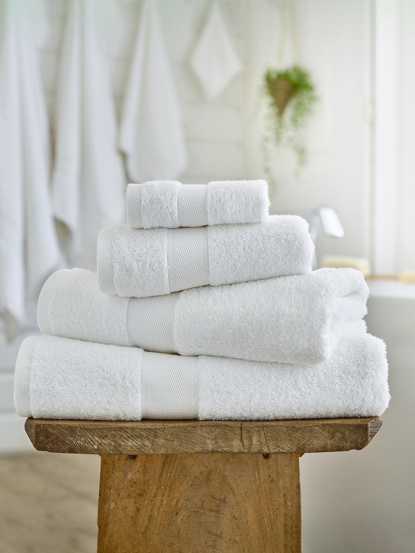 Deyongs Egyptian Embrace Bath Towel - Sage