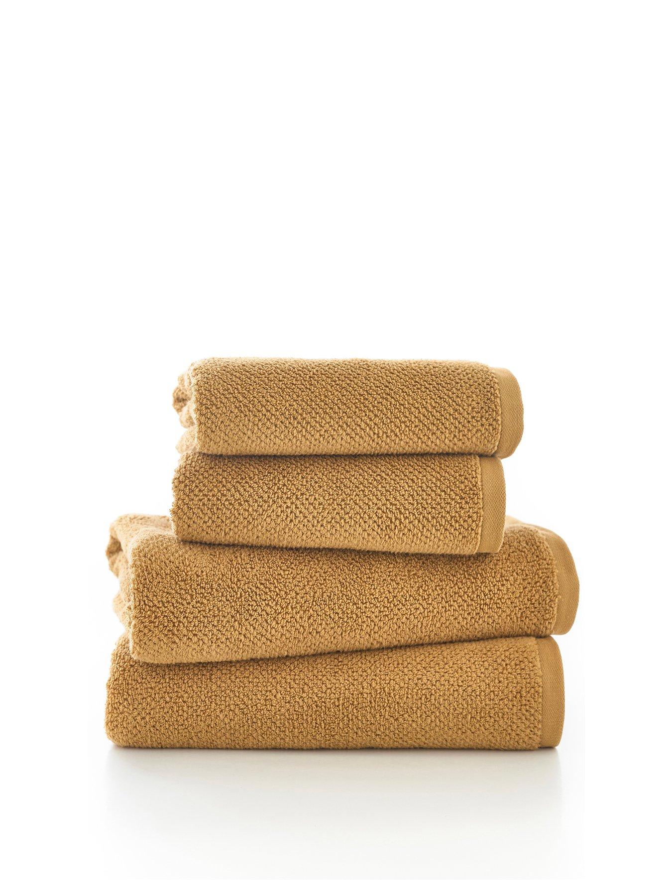 deyongs-romeo-hand-towel-sandstillFront