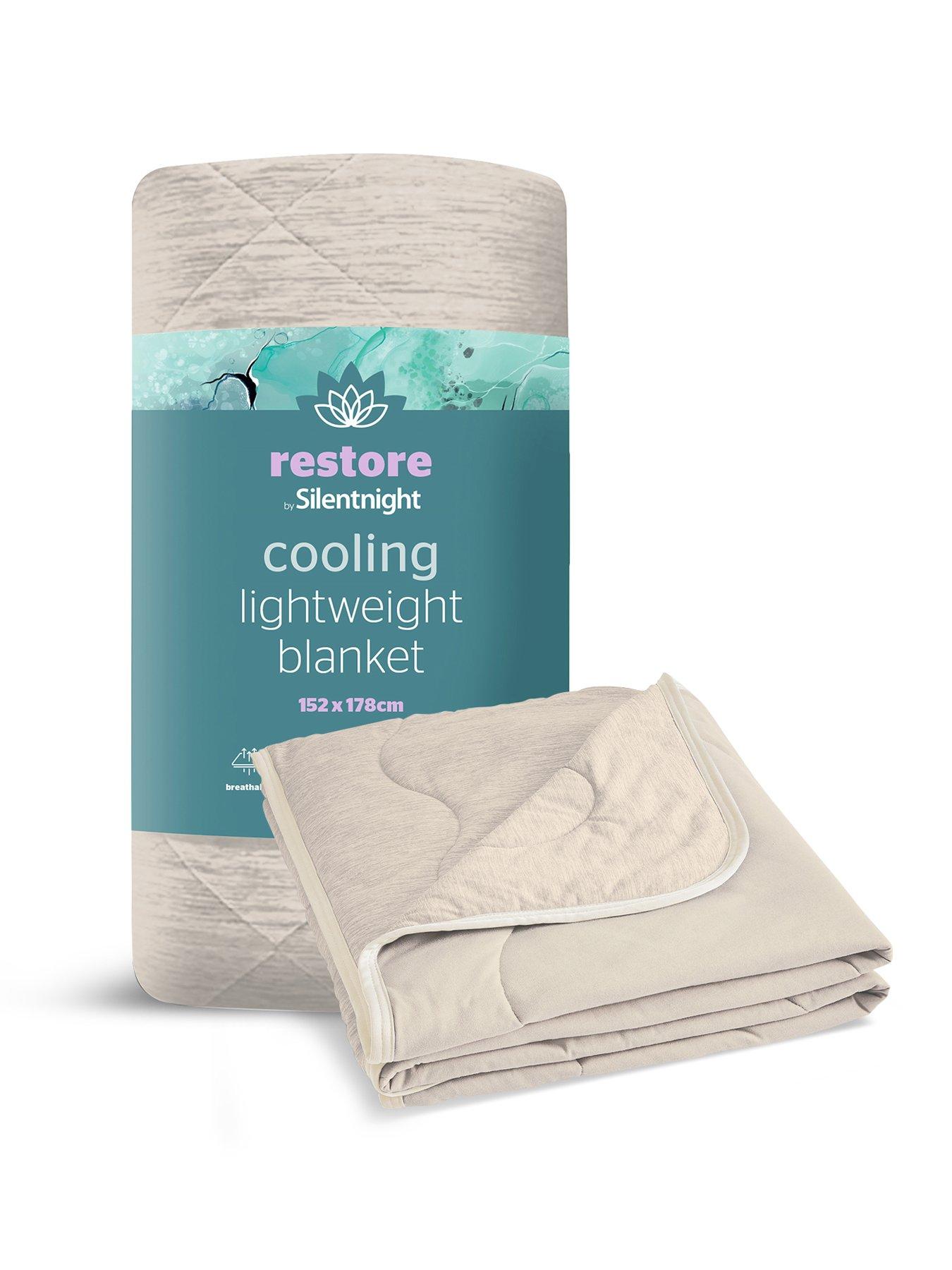 Silentnight Silentnight Restore Cooling Summer Blanket - Natural