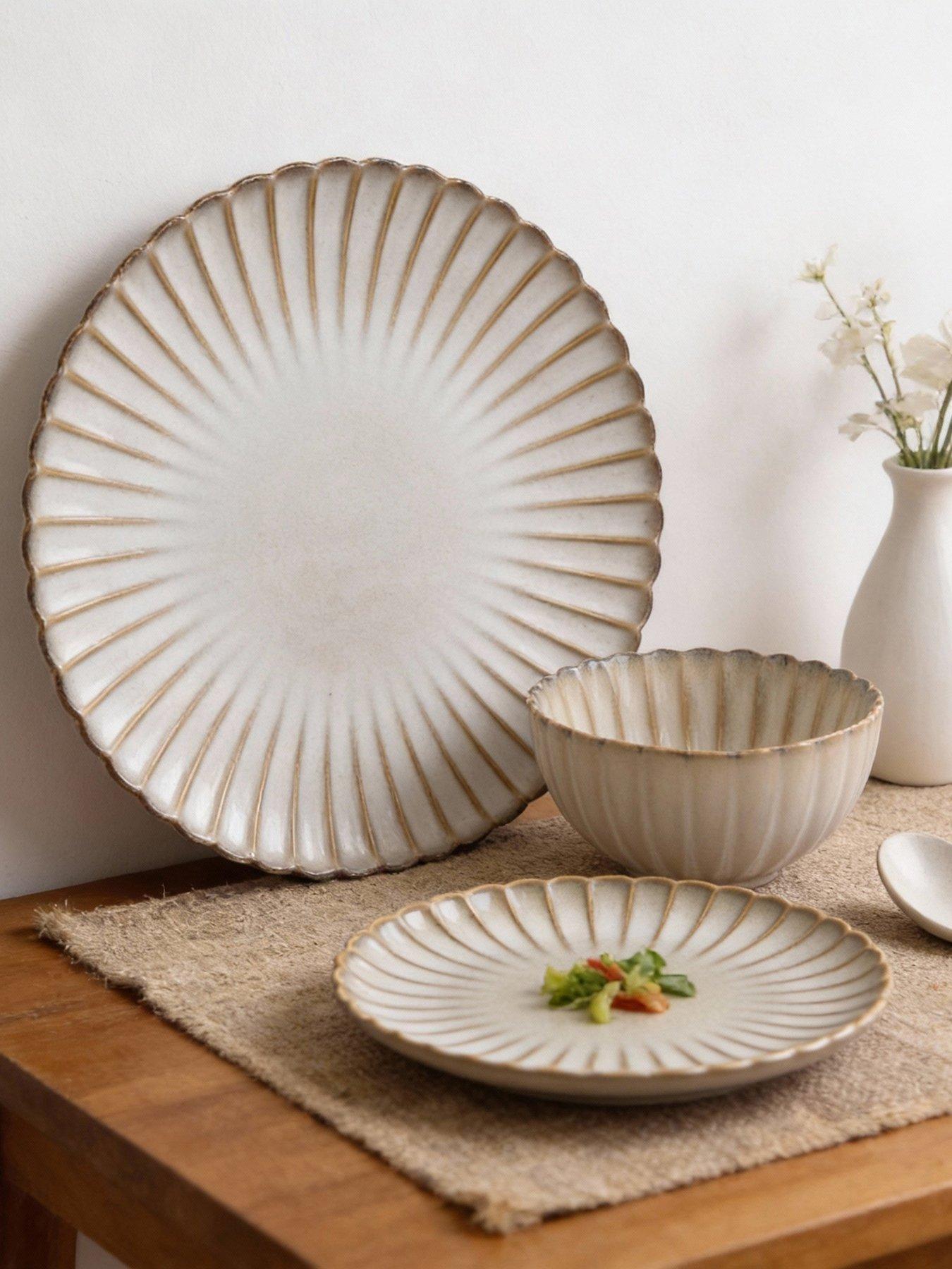 waterside-12pc-cream-petal-dinner-setfront