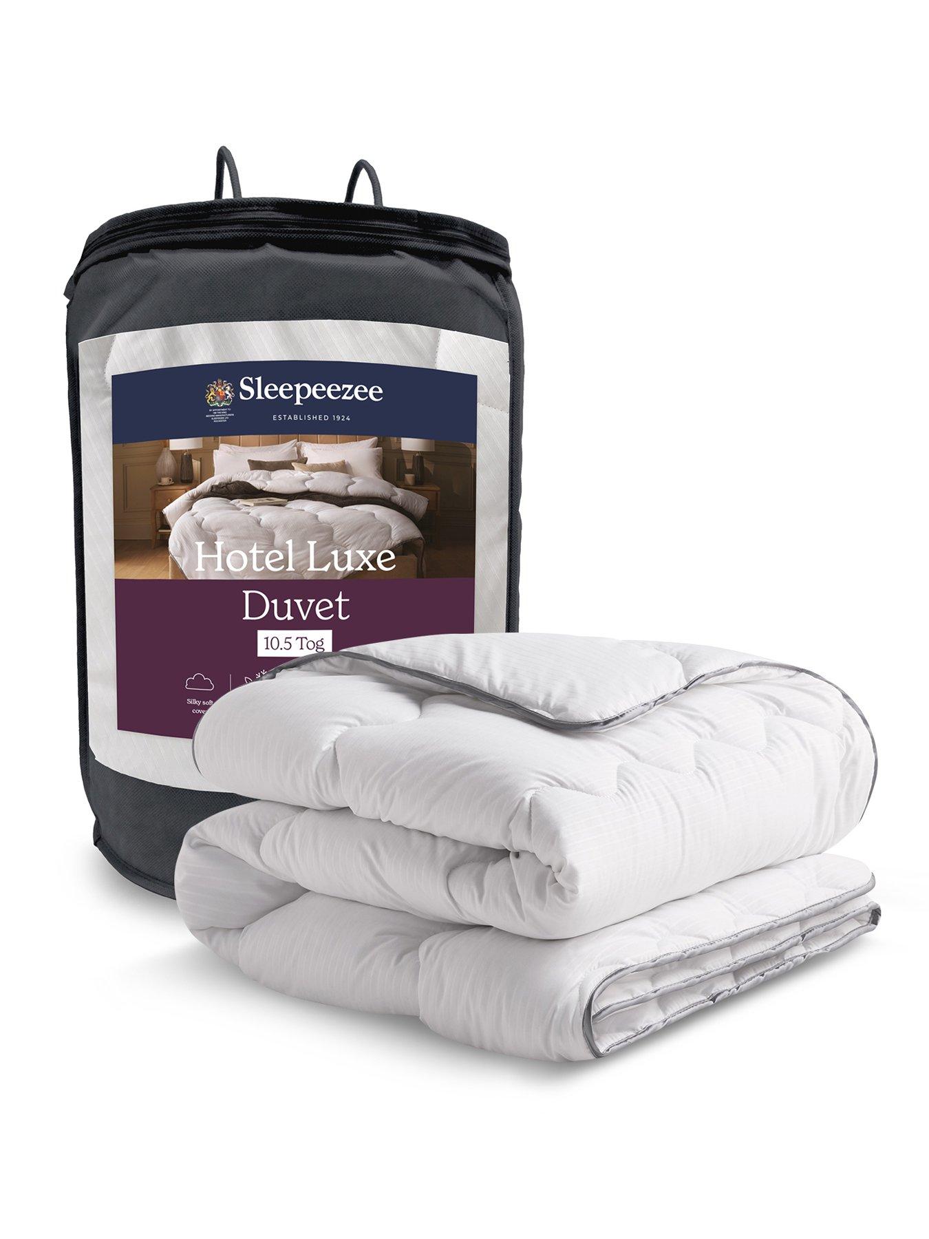 Sleepeezee Hotel Luxe 10.5 Tog Duvet