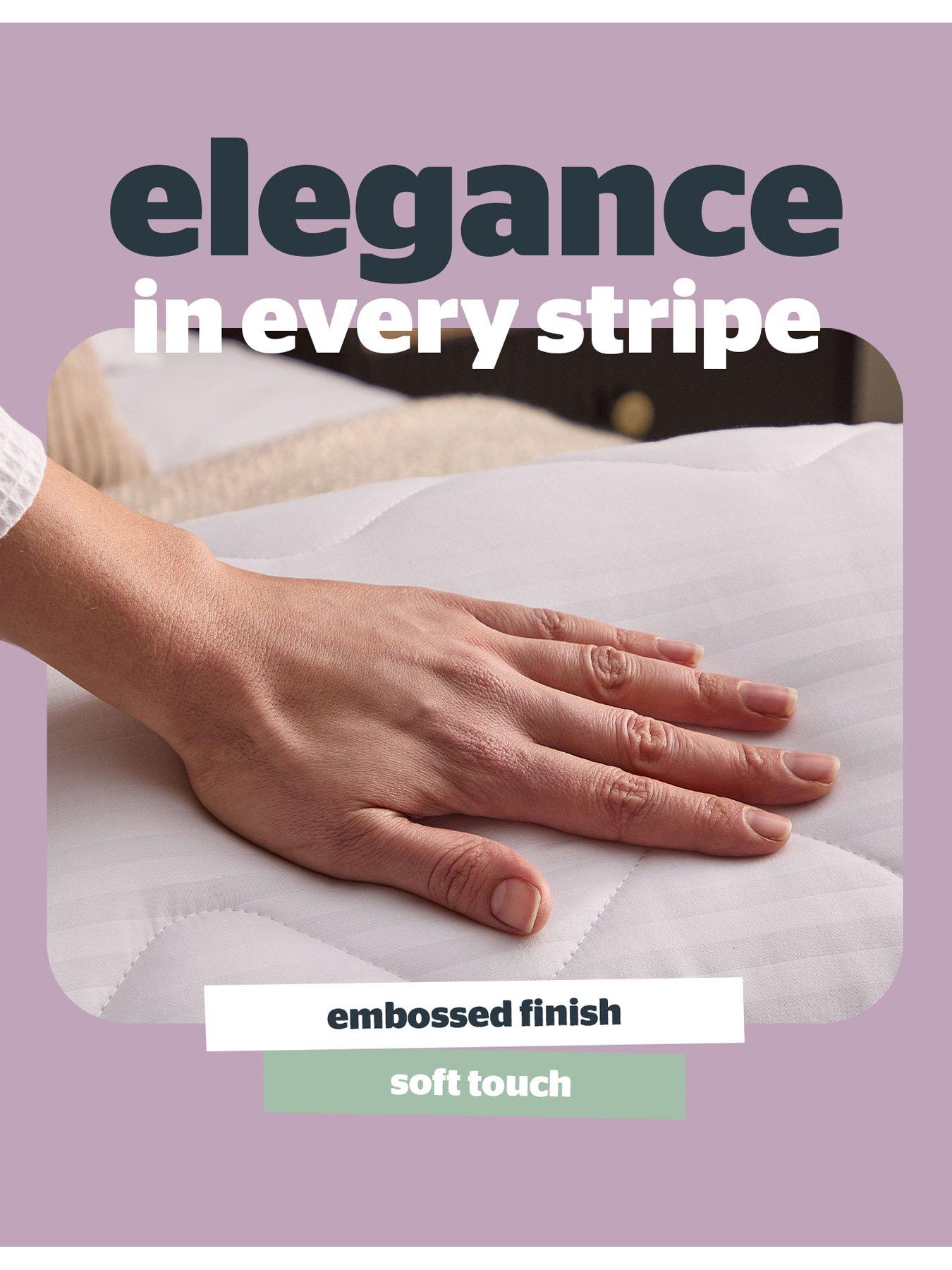 Image 4 of 7 of Silentnight Silentnight Hotel Collection Pillow Protector