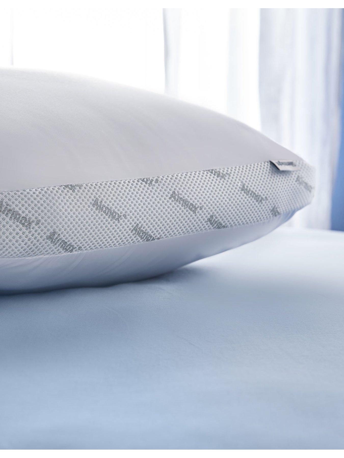 Image 4 of 7 of Silentnight Silentnight Summer Breeze 4.5 Tog And Airmax Pillow Pair Summer Bundle - Double