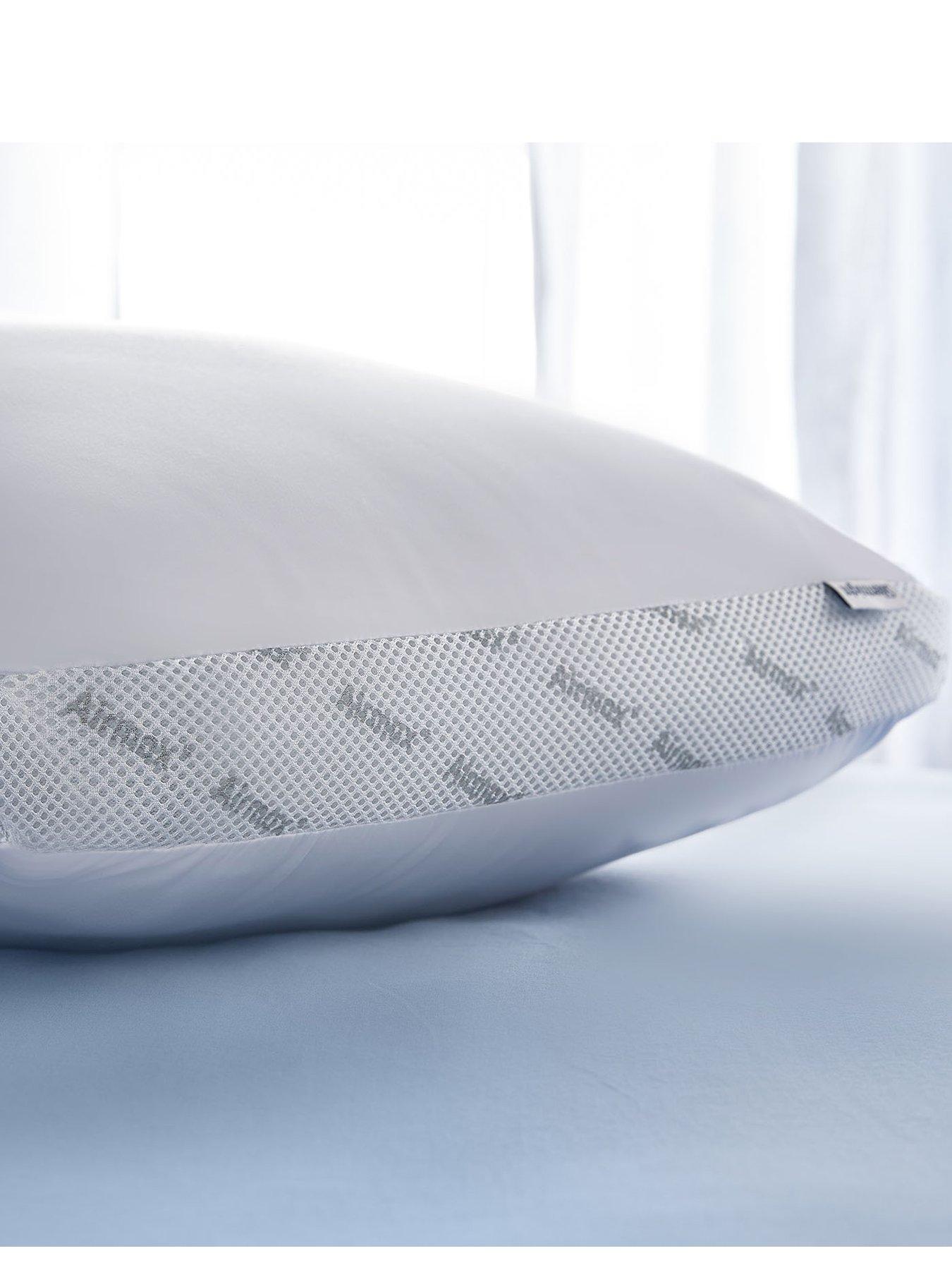 Image 5 of 7 of Silentnight Silentnight Summer Breeze 4.5 Tog And Airmax Pillow Pair Summer Bundle - Double