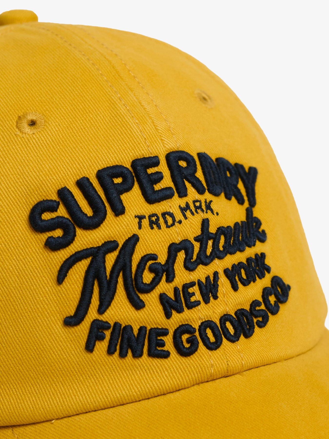 superdry-vintage-applique-baseball-capoutfit