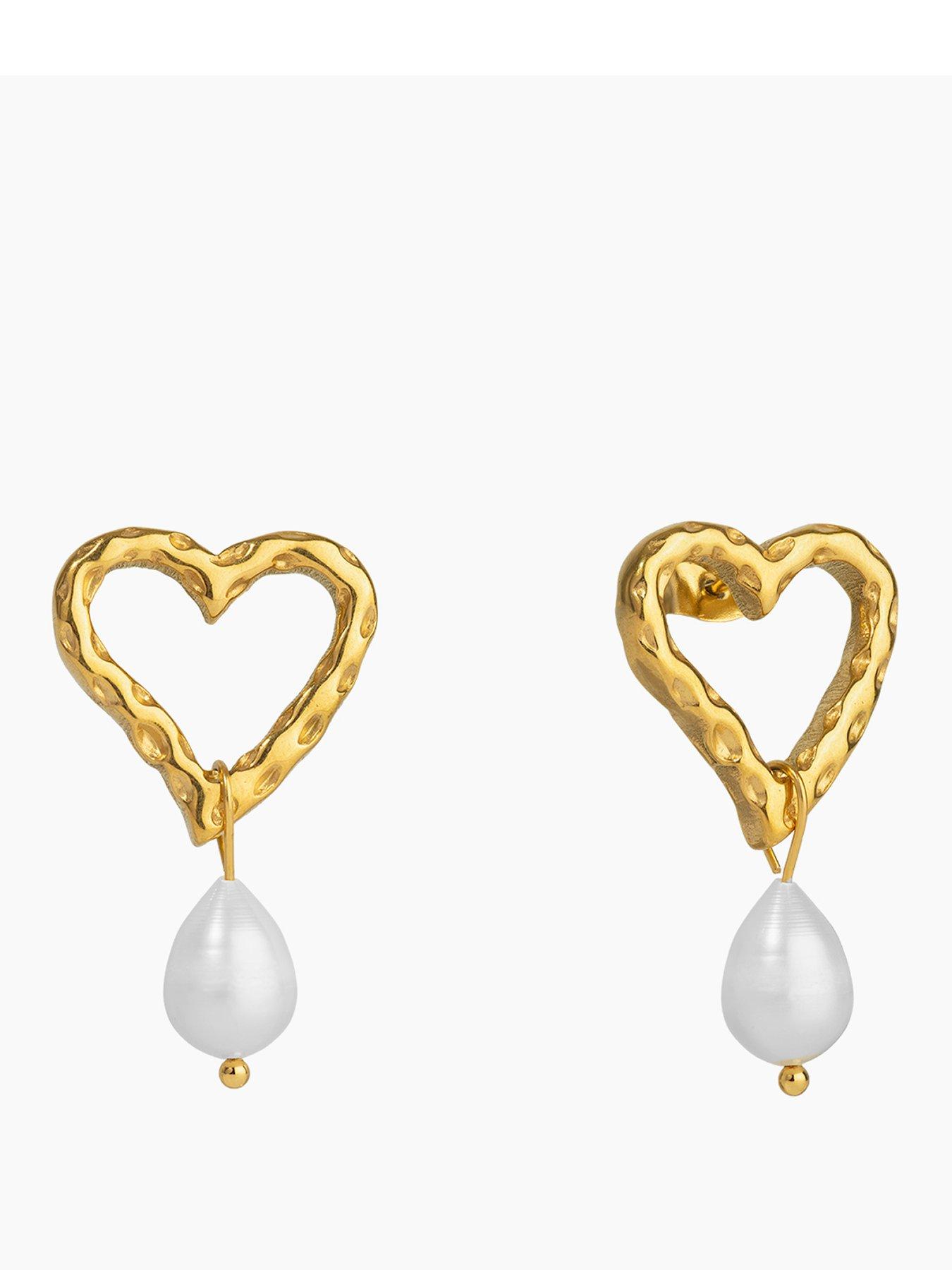 The Love Collection Gold Plated Stainless Steel Textured Heart Pearl Drop Earrings