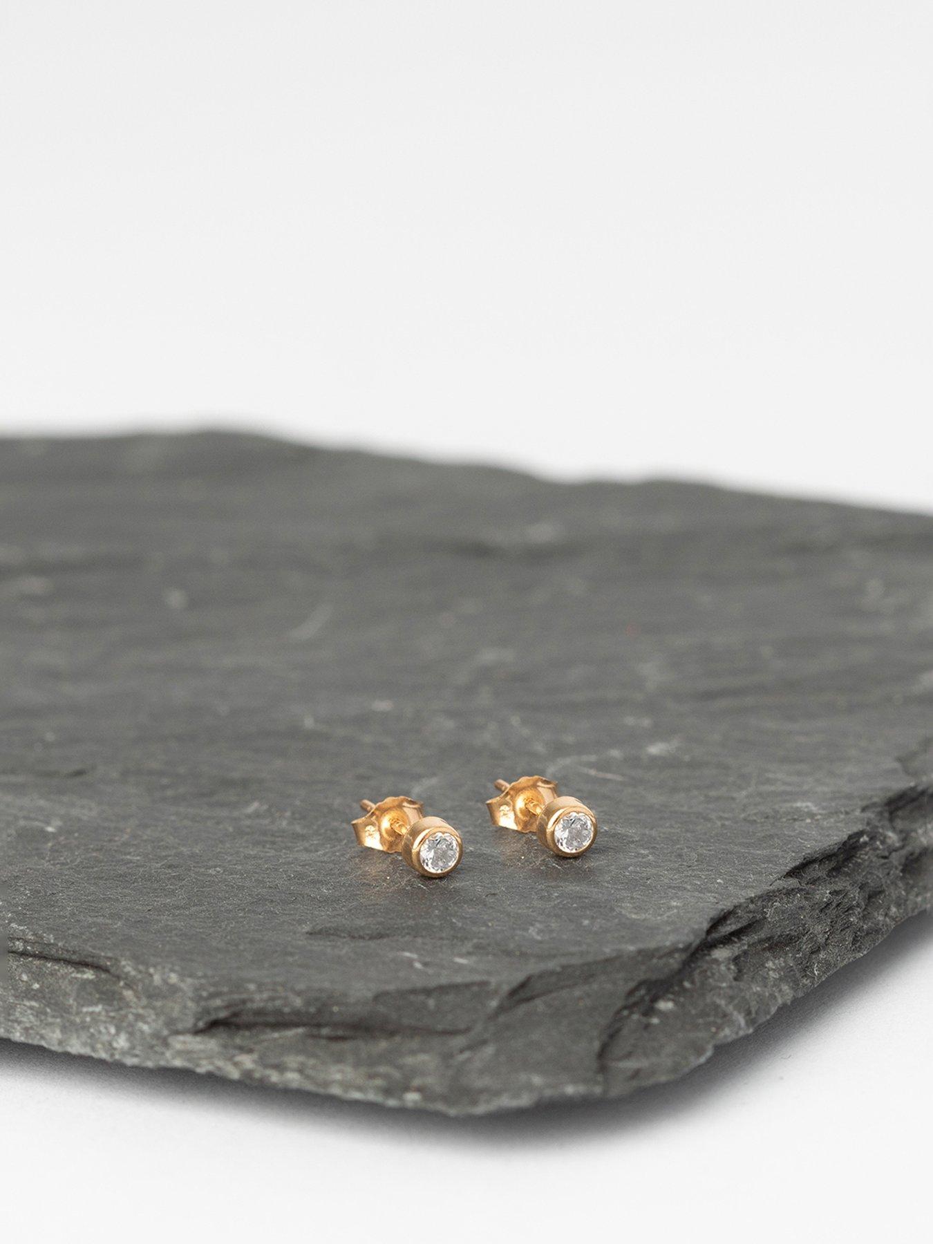 the-love-collection-9ct-yellow-gold-tiny-white-cz-rubover-studsoutfit