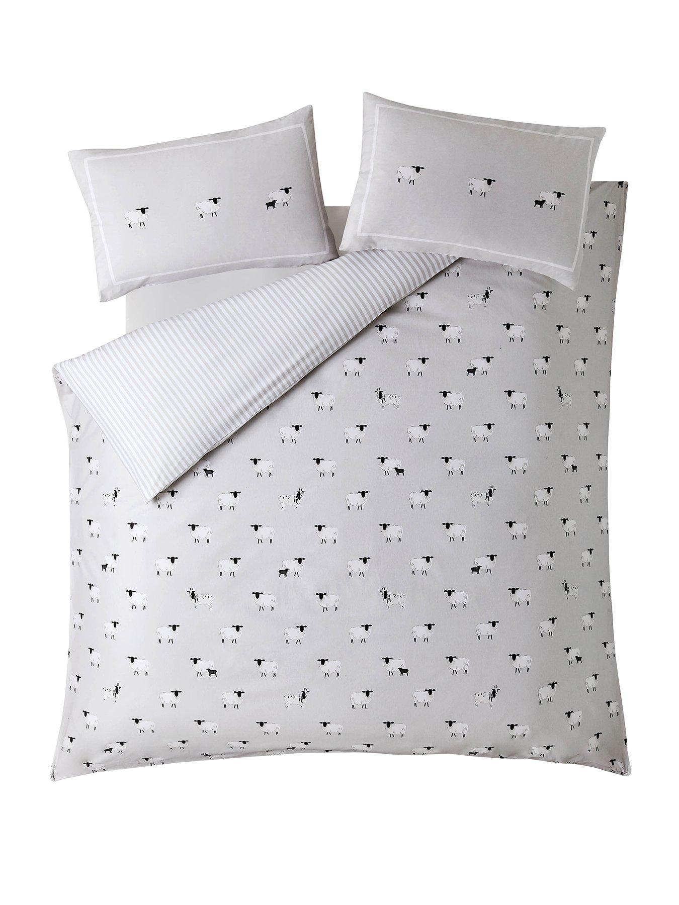 sophie-allport-sheep-100-cotton-quilt-setstillFront