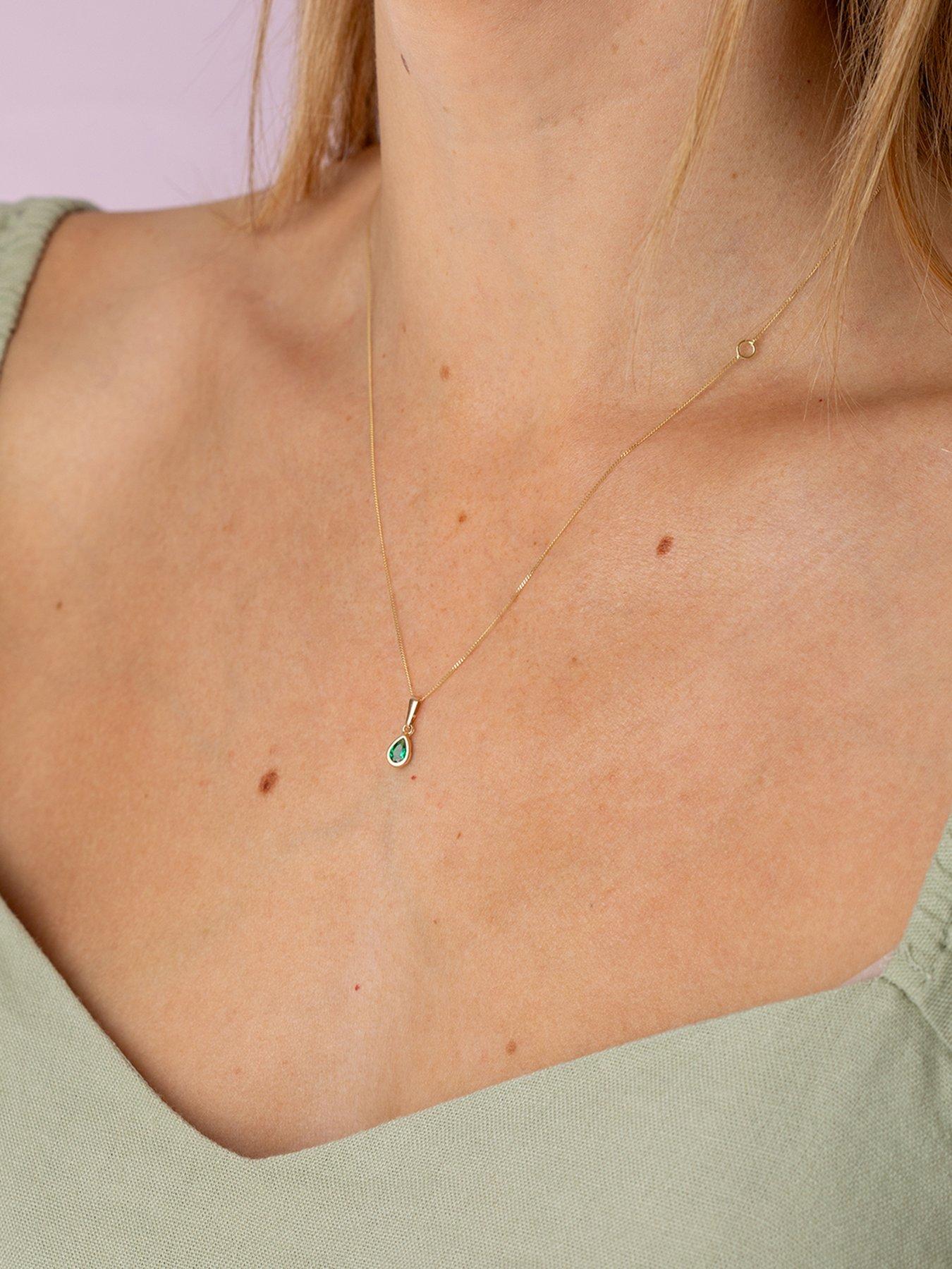 Image 4 of 5 of The Love Collection 9ct Gold Yellow Emerald Pear Shape Rubover Necklace
